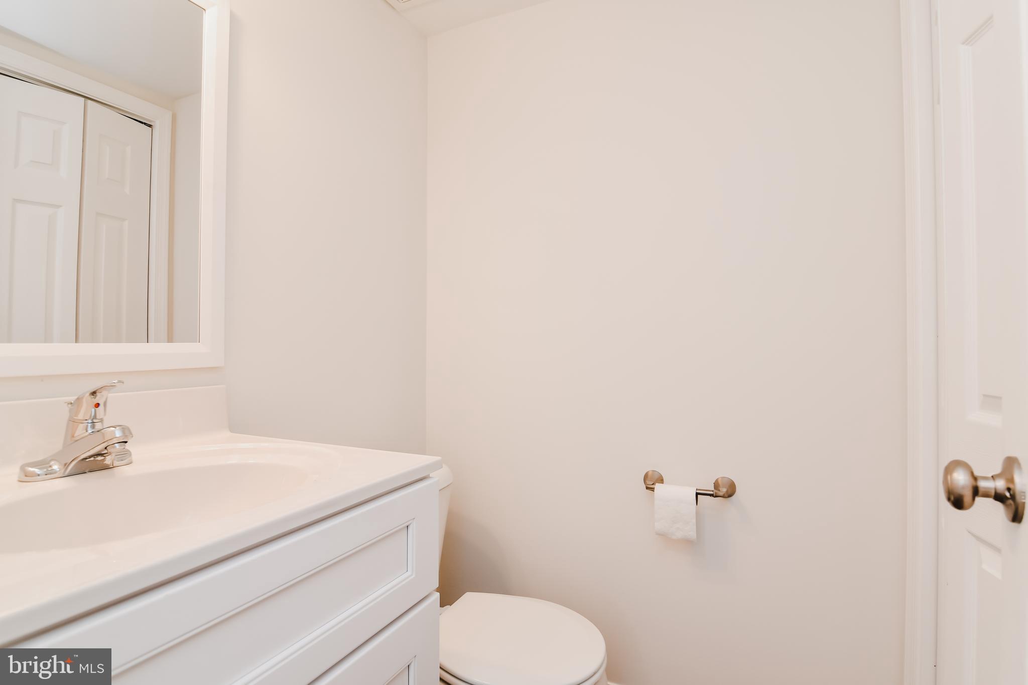 WHISPERING WOODS - Residential