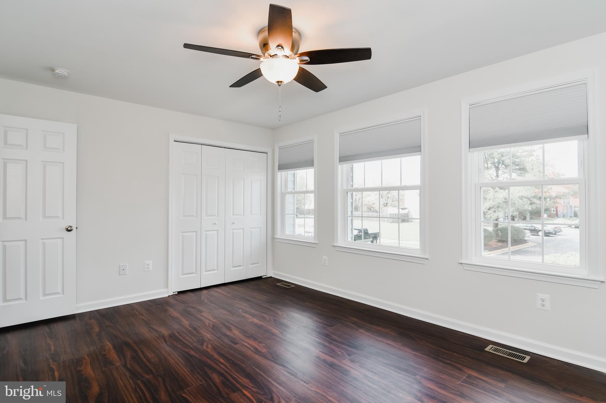 WHISPERING WOODS - Residential