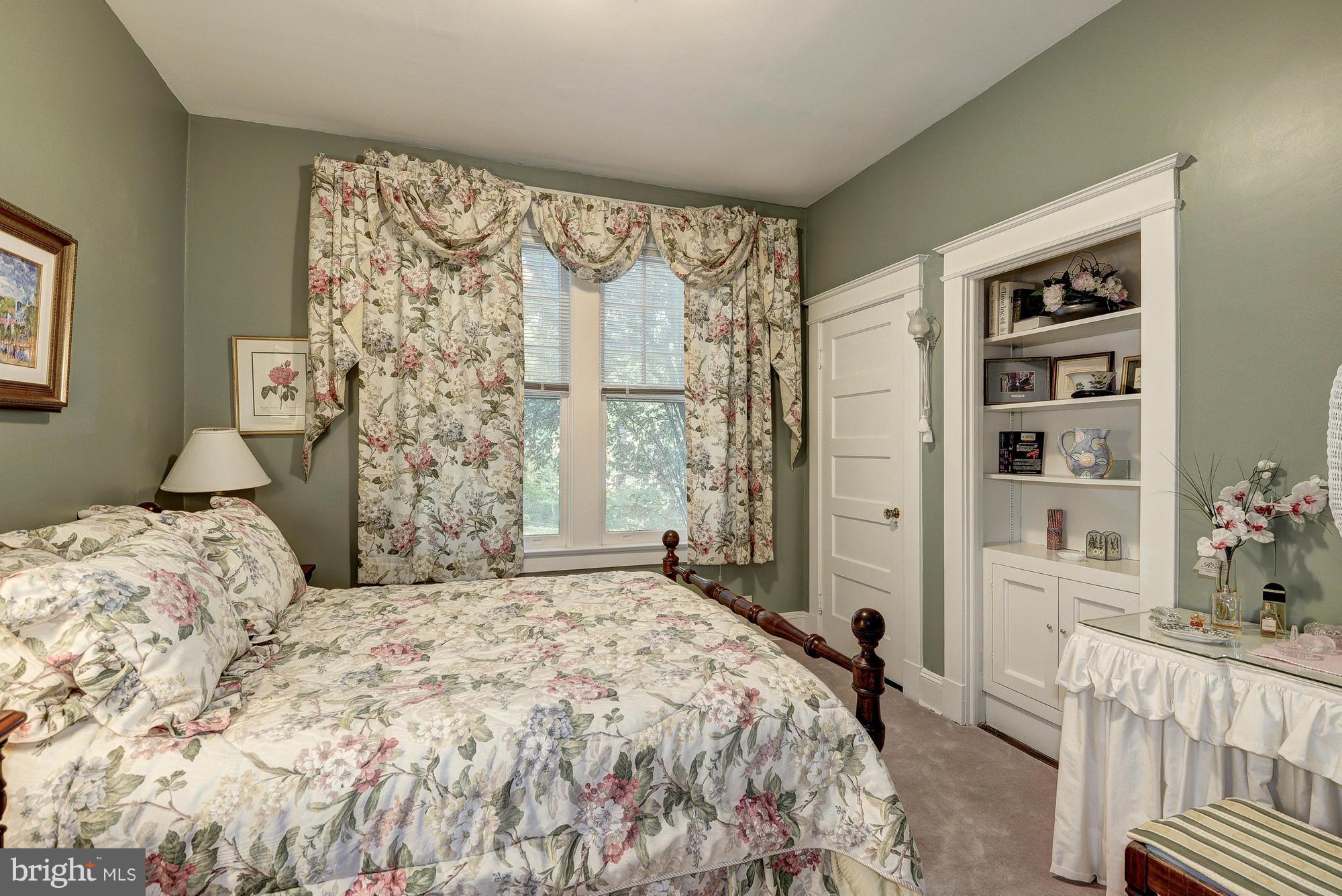 NONE AVAILABLE - Land