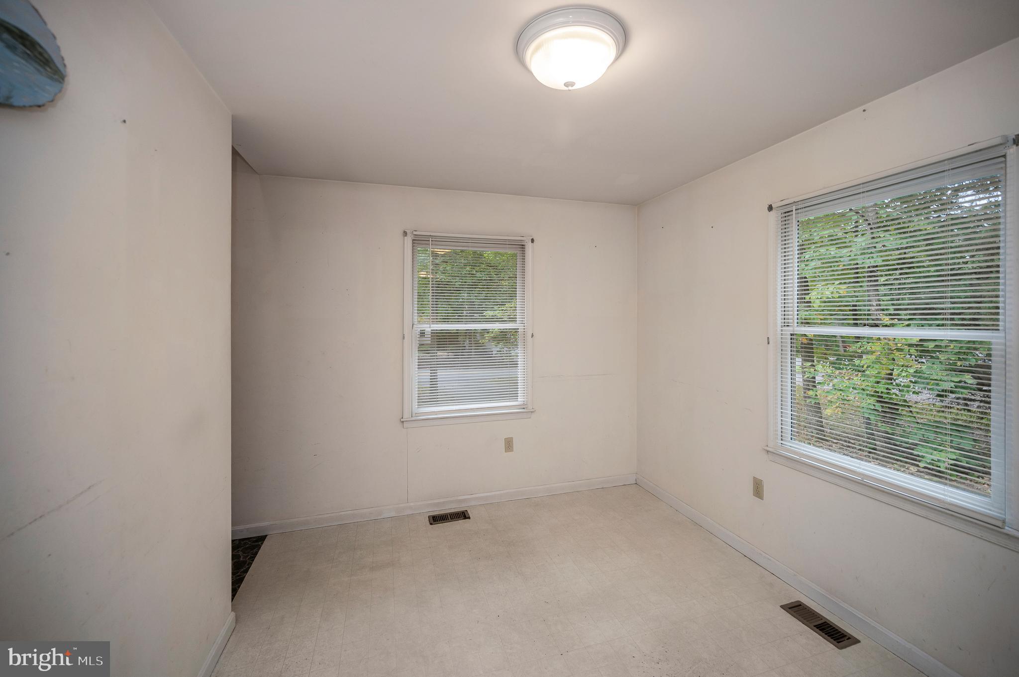 LAKE OF THE WOODS - Residential