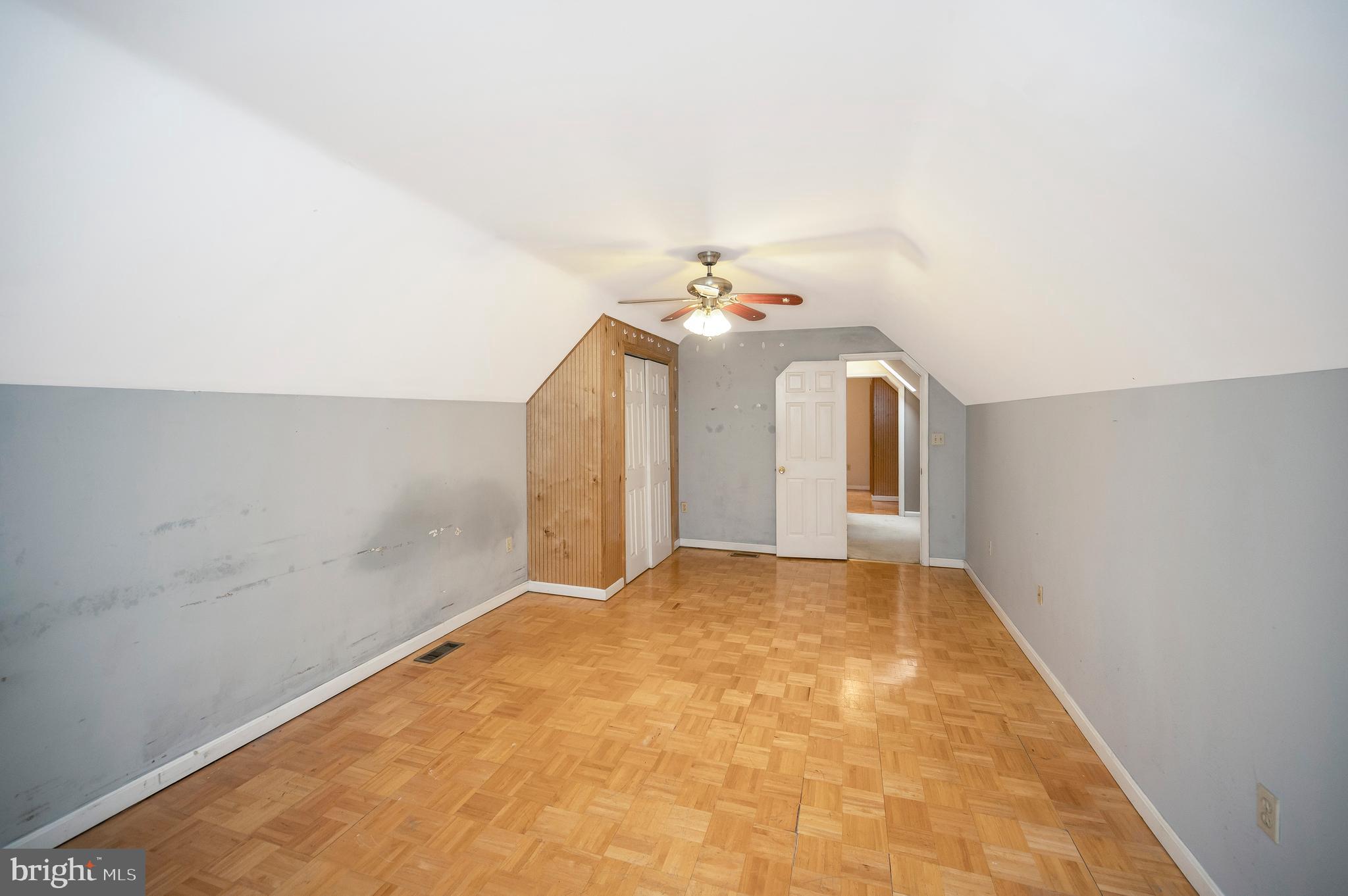 LAKE OF THE WOODS - Residential