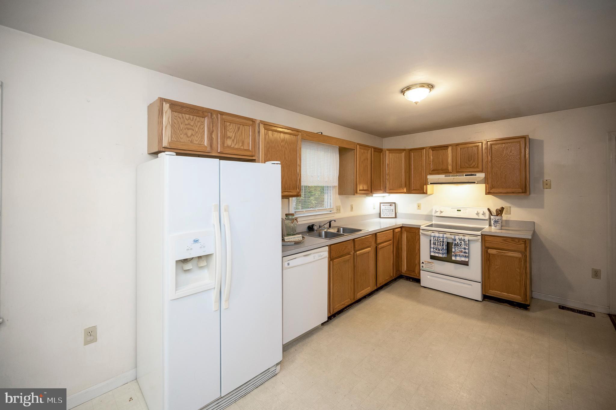 LAKE OF THE WOODS - Residential