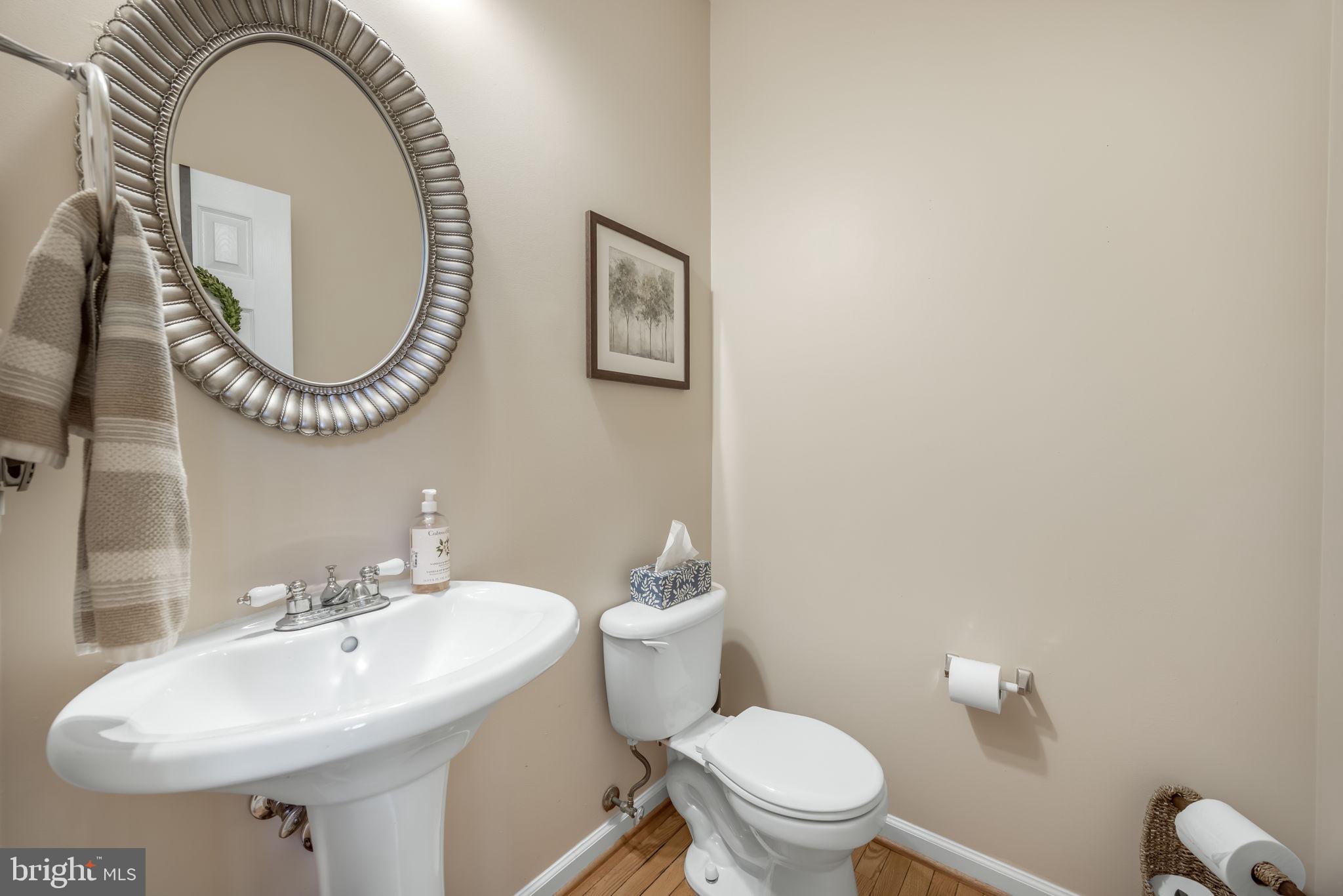 HAMPTON OAKS - Residential