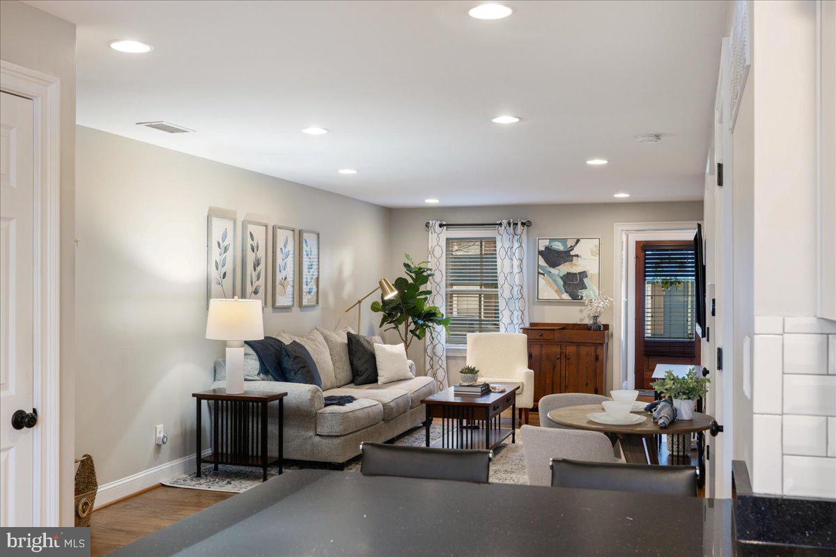 DOYLESTOWN BORO - Residential