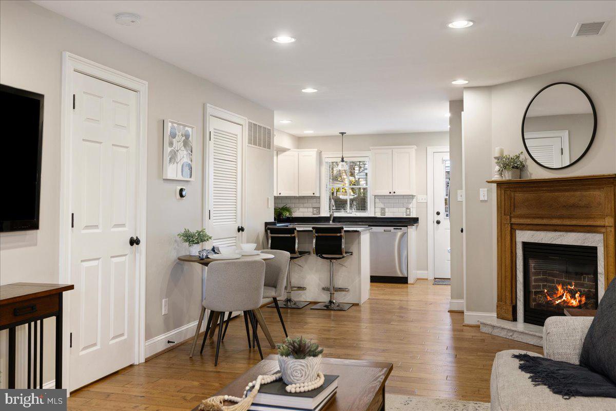 DOYLESTOWN BORO - Residential