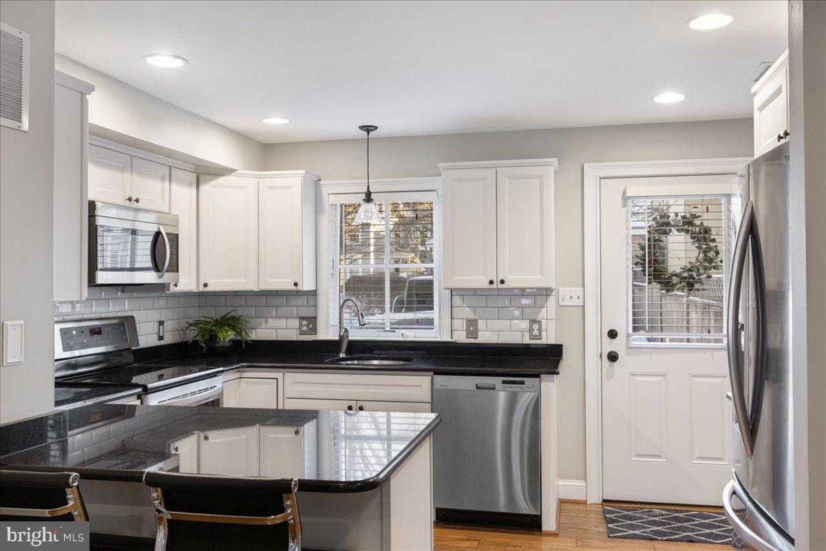 DOYLESTOWN BORO - Residential