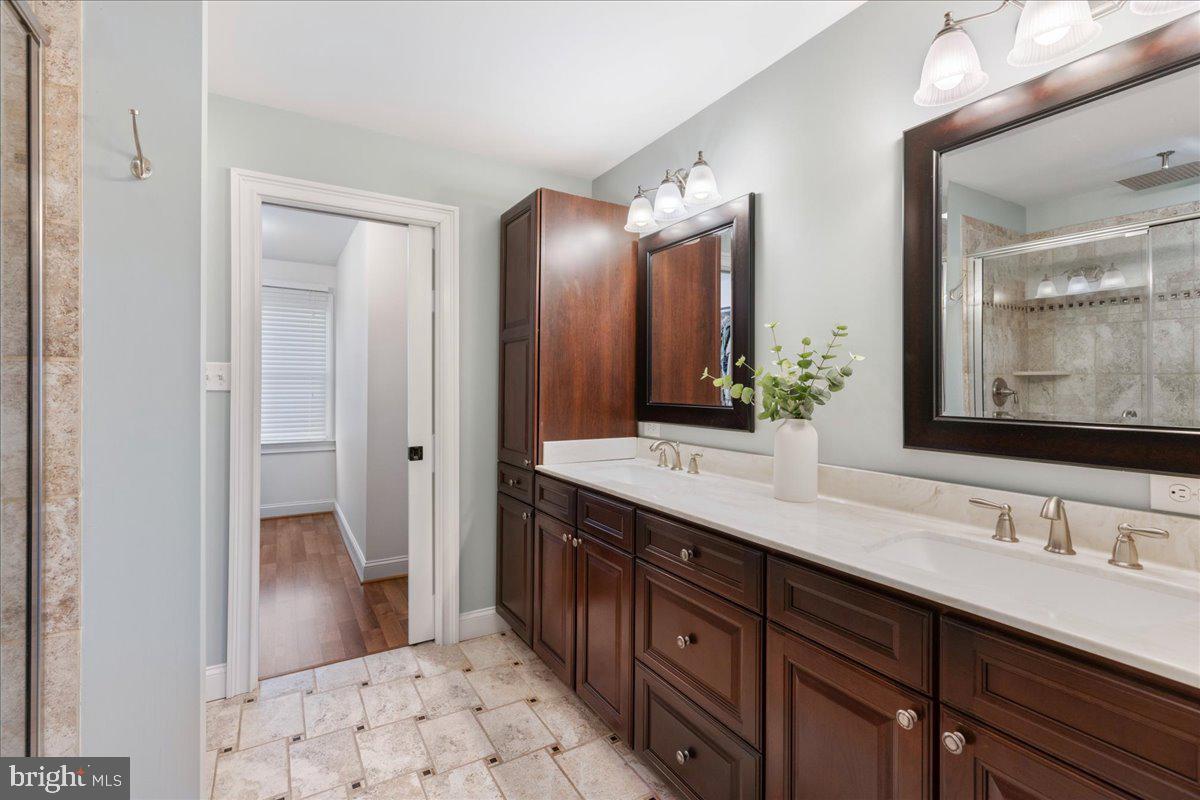 DOYLESTOWN BORO - Residential