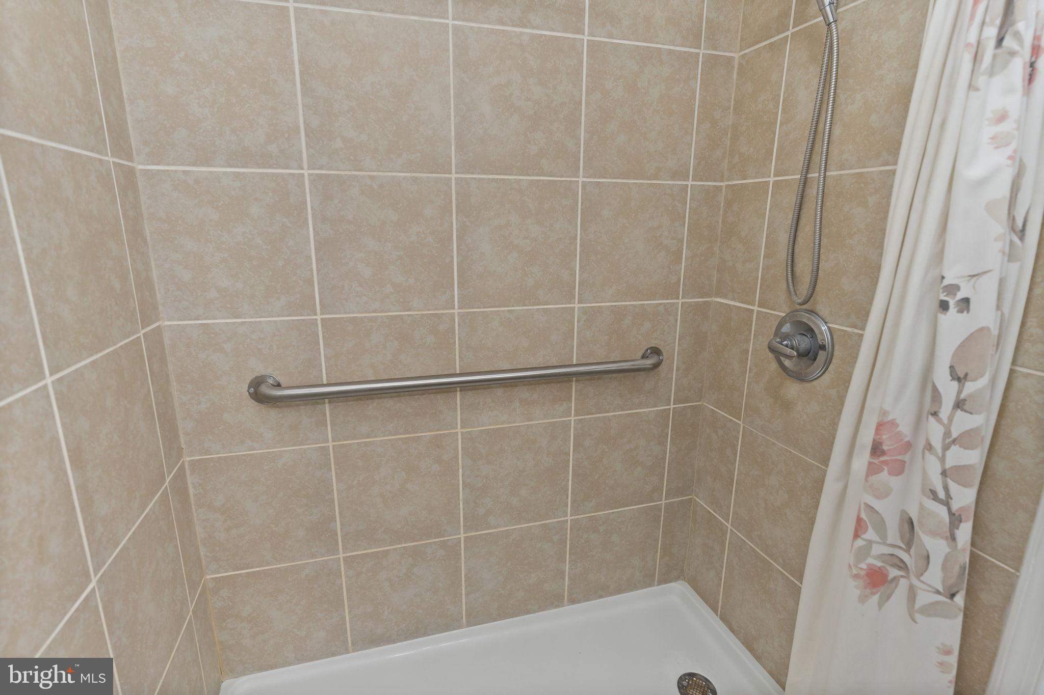 VANCLEVES - Residential