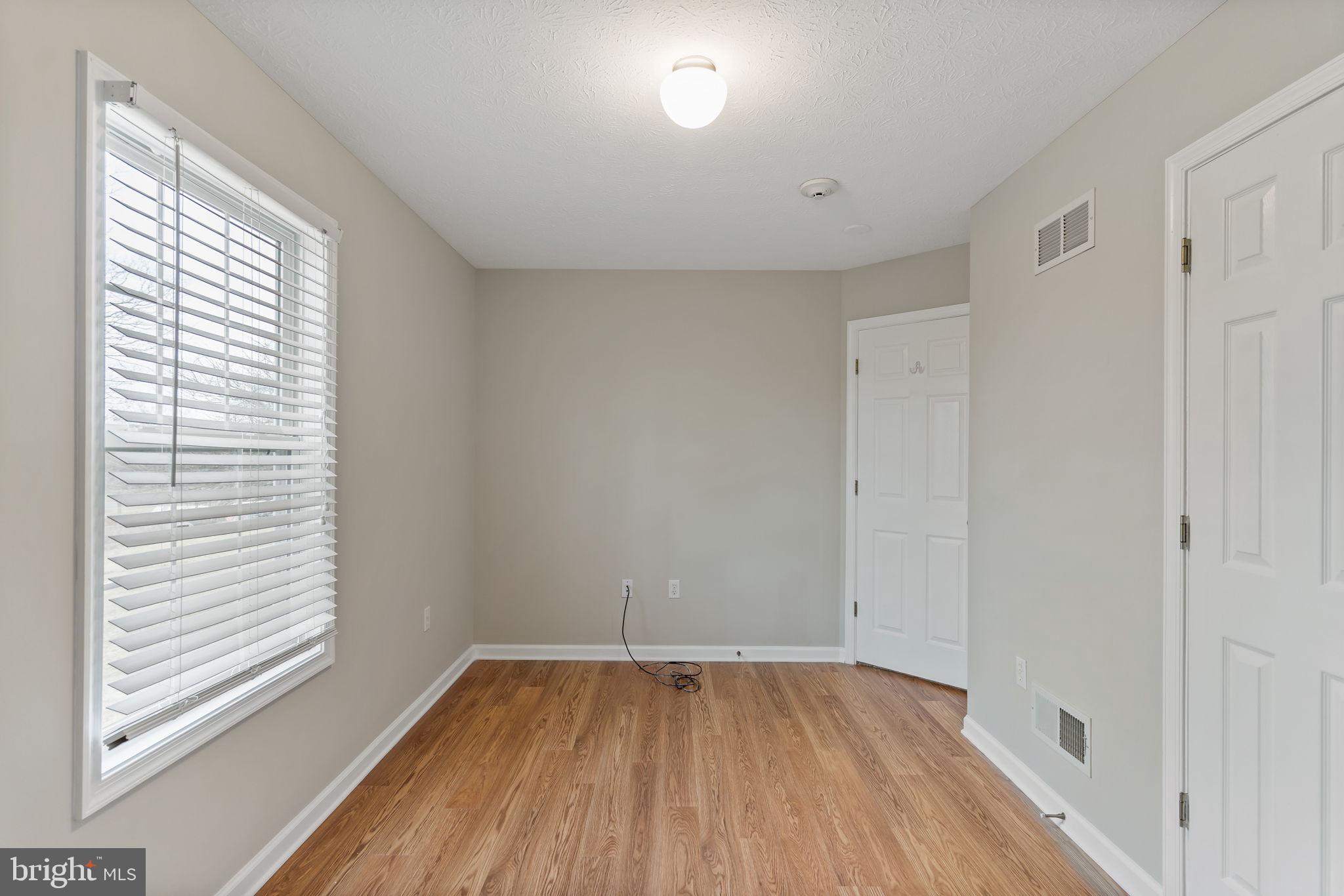 VANCLEVES - Residential