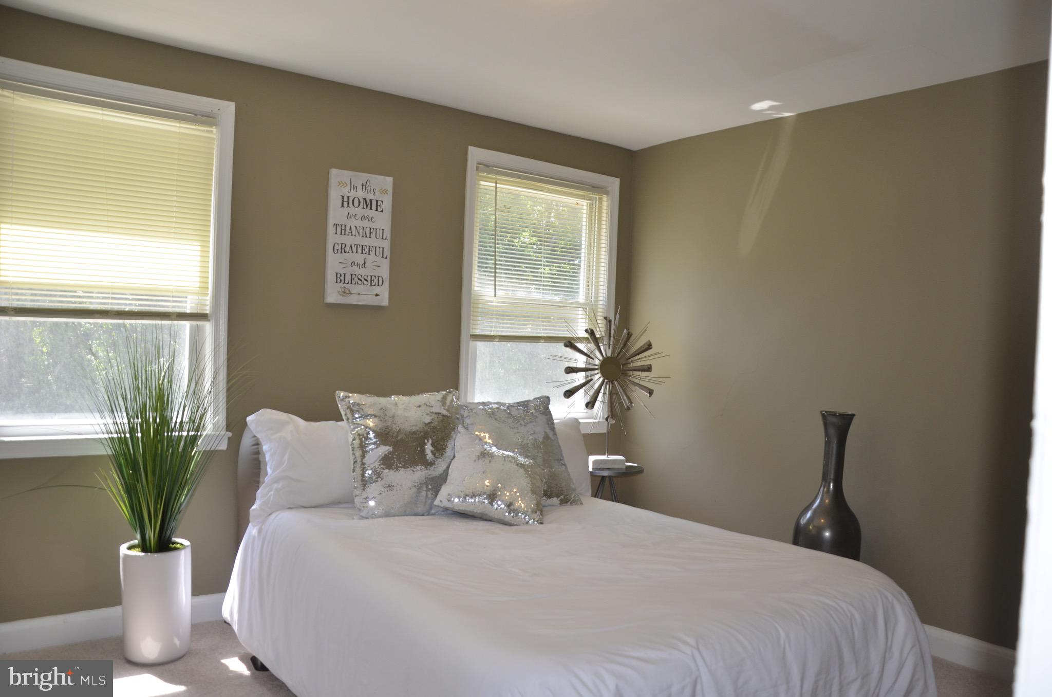 FRANKFORD ESTATES - Residential