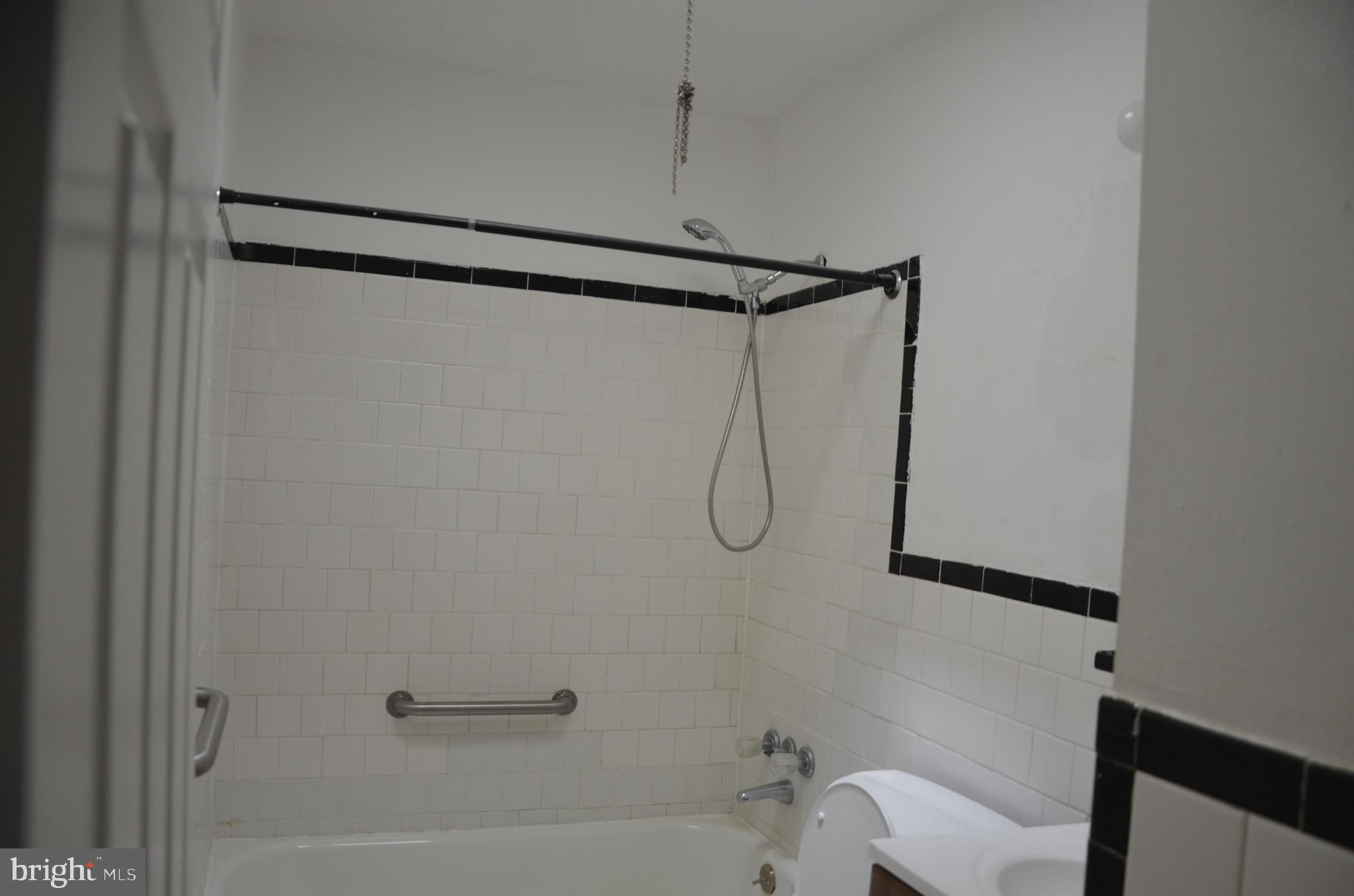 FRANKFORD ESTATES - Residential