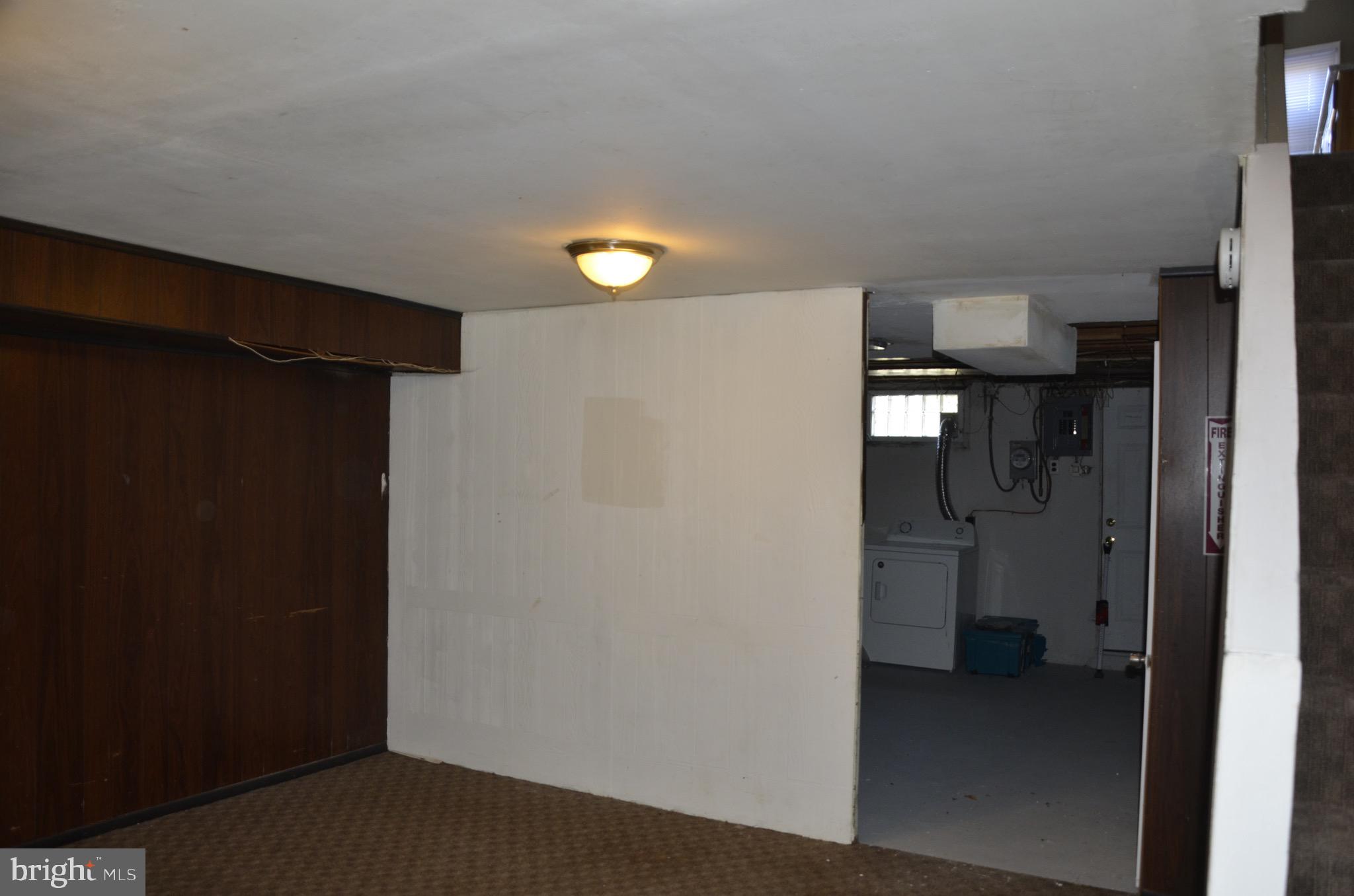 FRANKFORD ESTATES - Residential