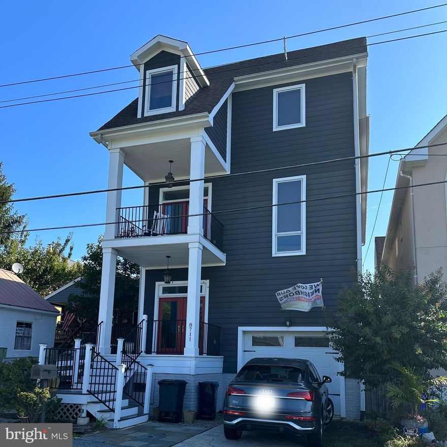 For comp purposes only, listed and sold simultaneously. For appraisal questions please call listing agent.