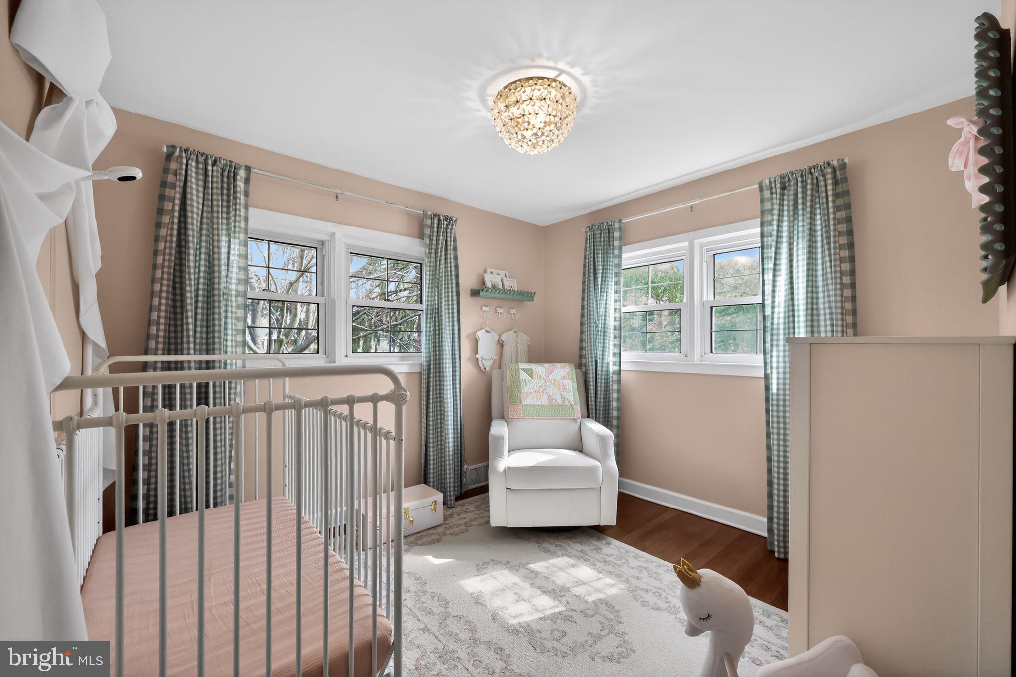 PENN VALLEY MANOR - Residential