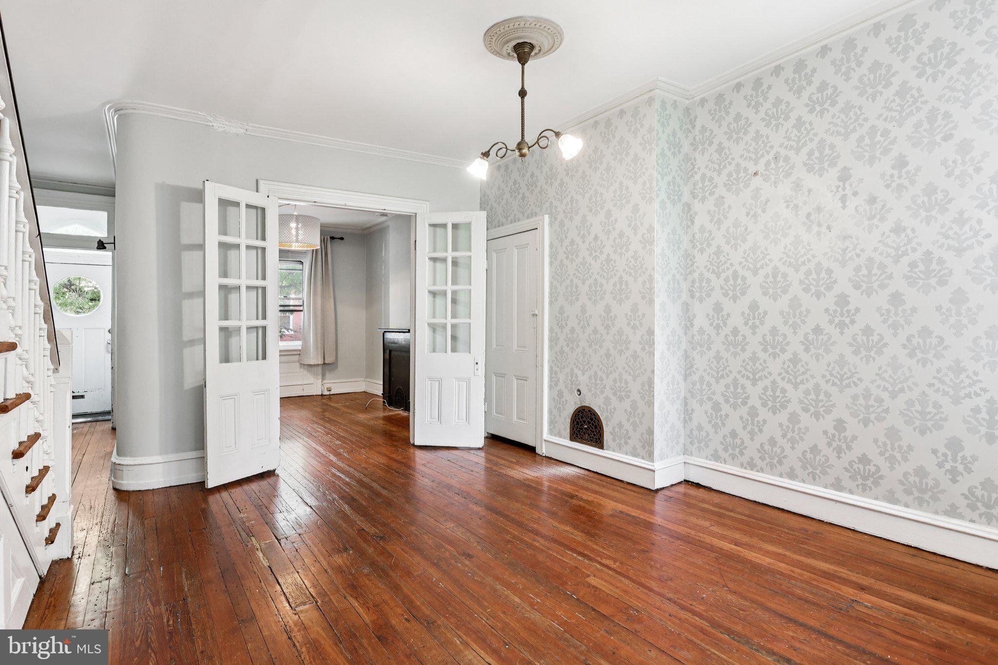 GRADUATE HOSPITAL - Residential