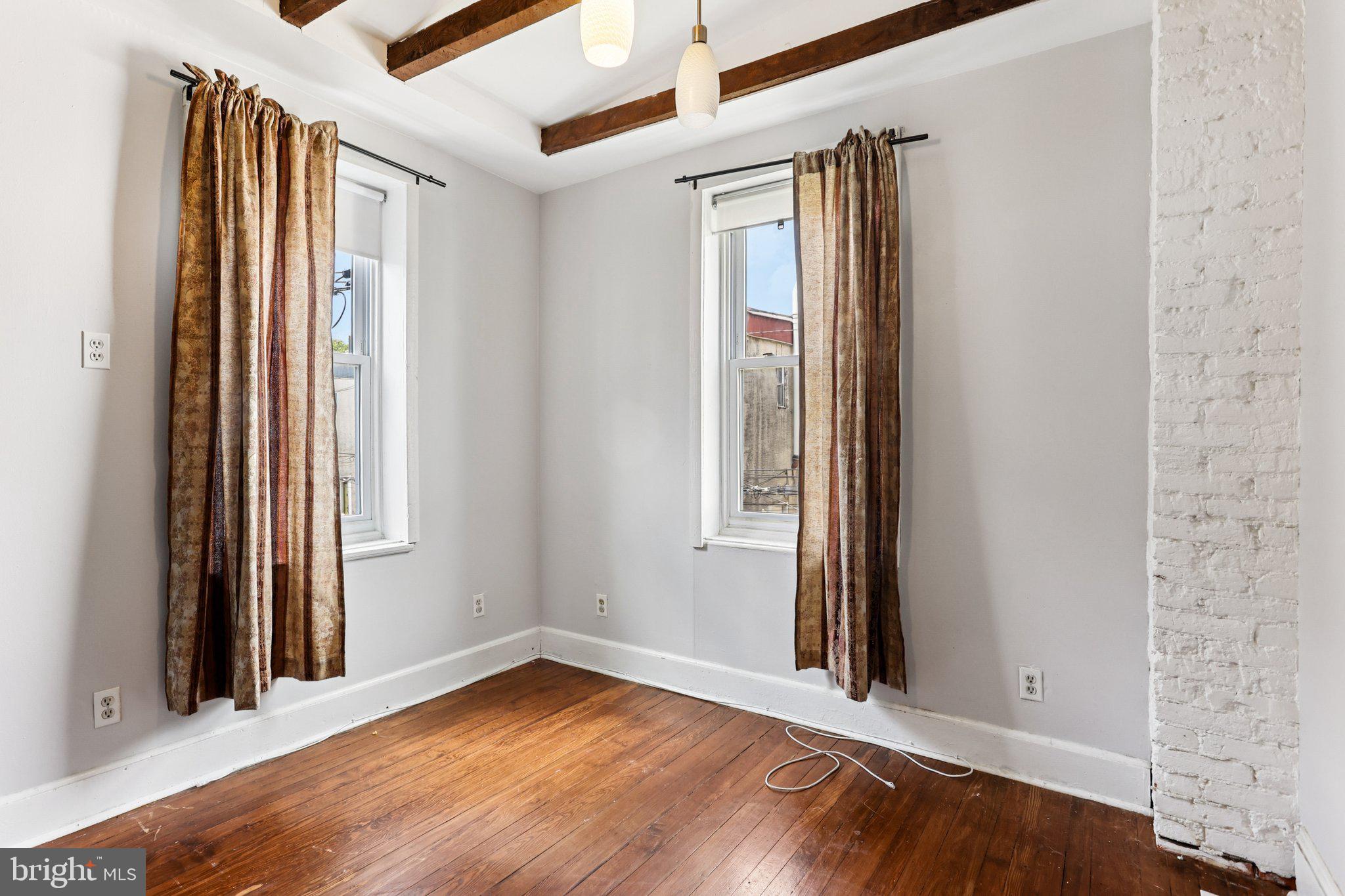 GRADUATE HOSPITAL - Residential