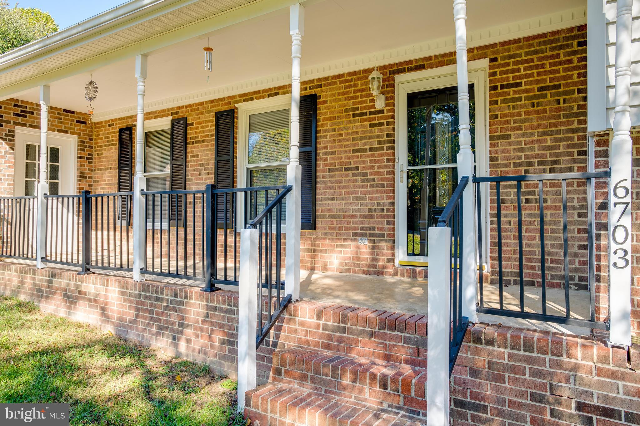 CAMELOT - Residential