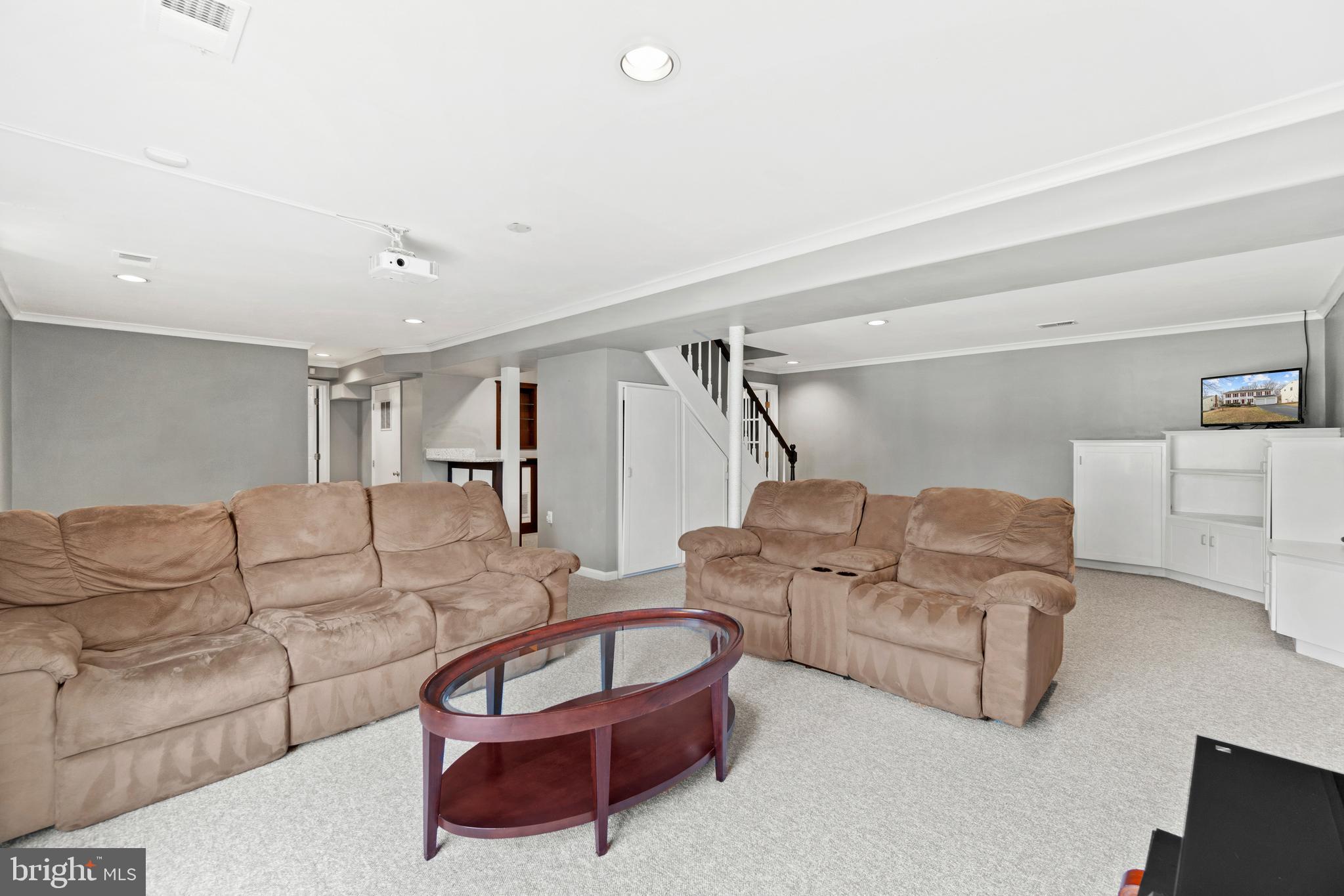 ASCOT WOODS - Residential