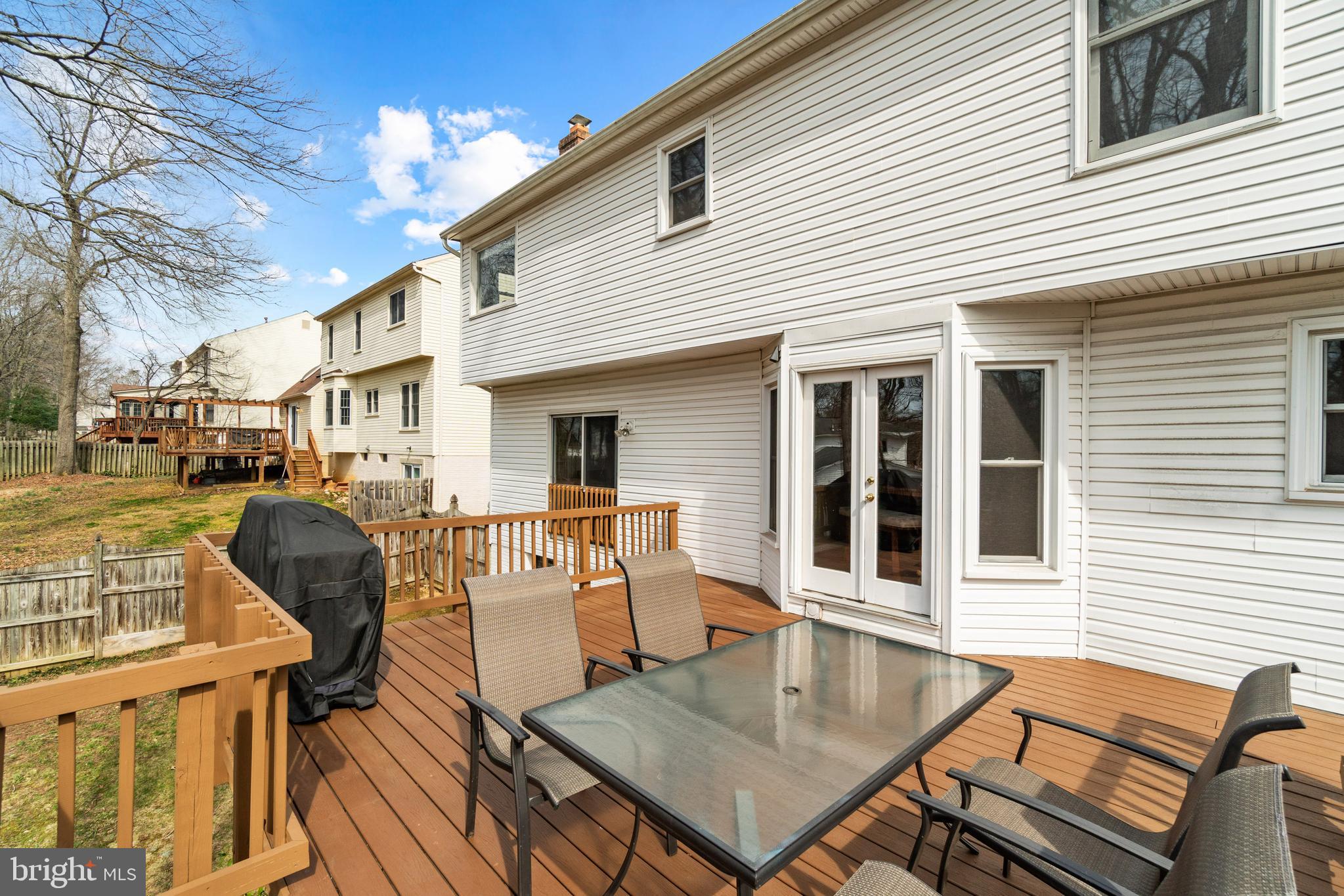 ASCOT WOODS - Residential