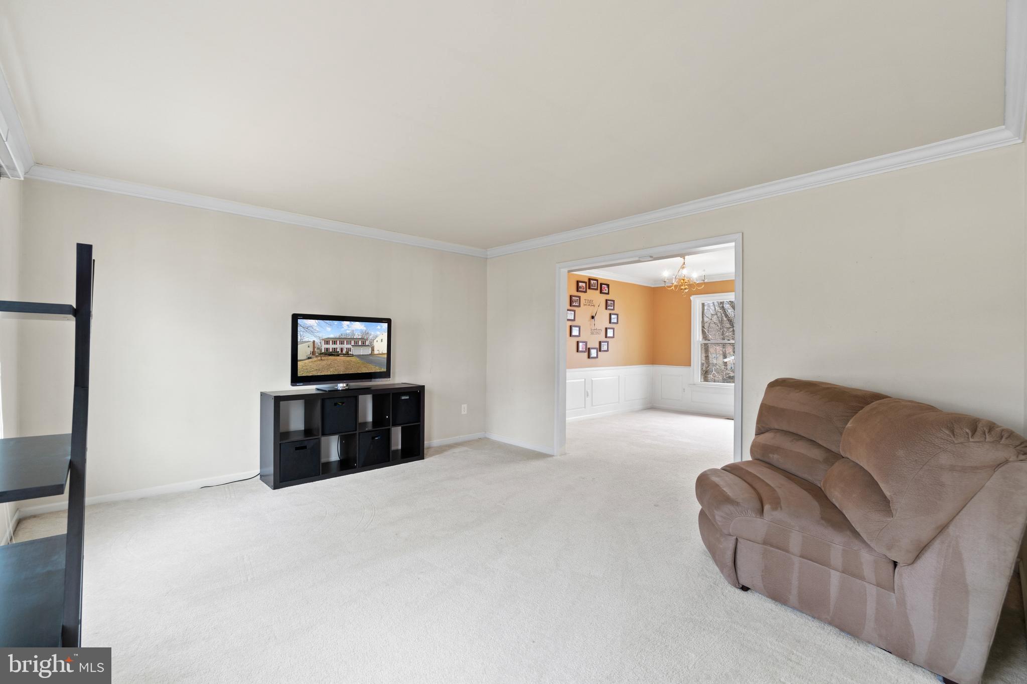 ASCOT WOODS - Residential