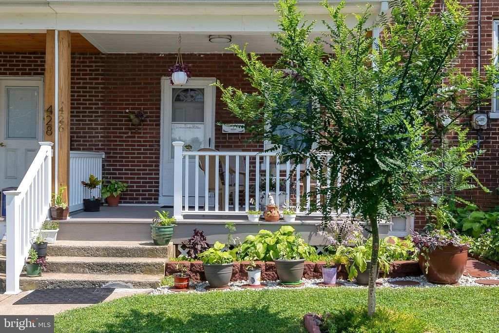 Photo of 426 NEW HOLLAND AVE, LANCASTER, PA 17602 (MLS # PALA2037324)