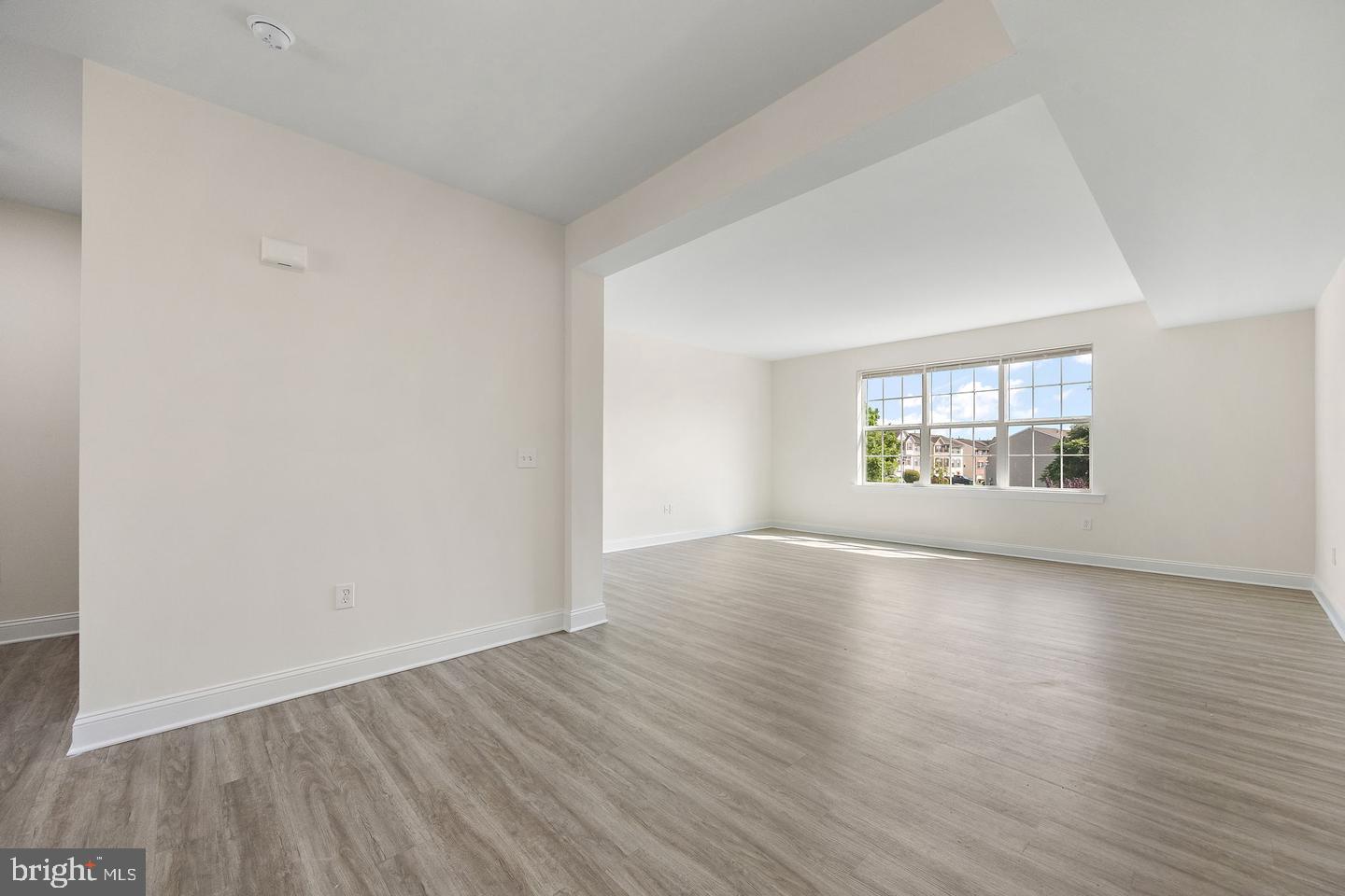 611 PONY LANE