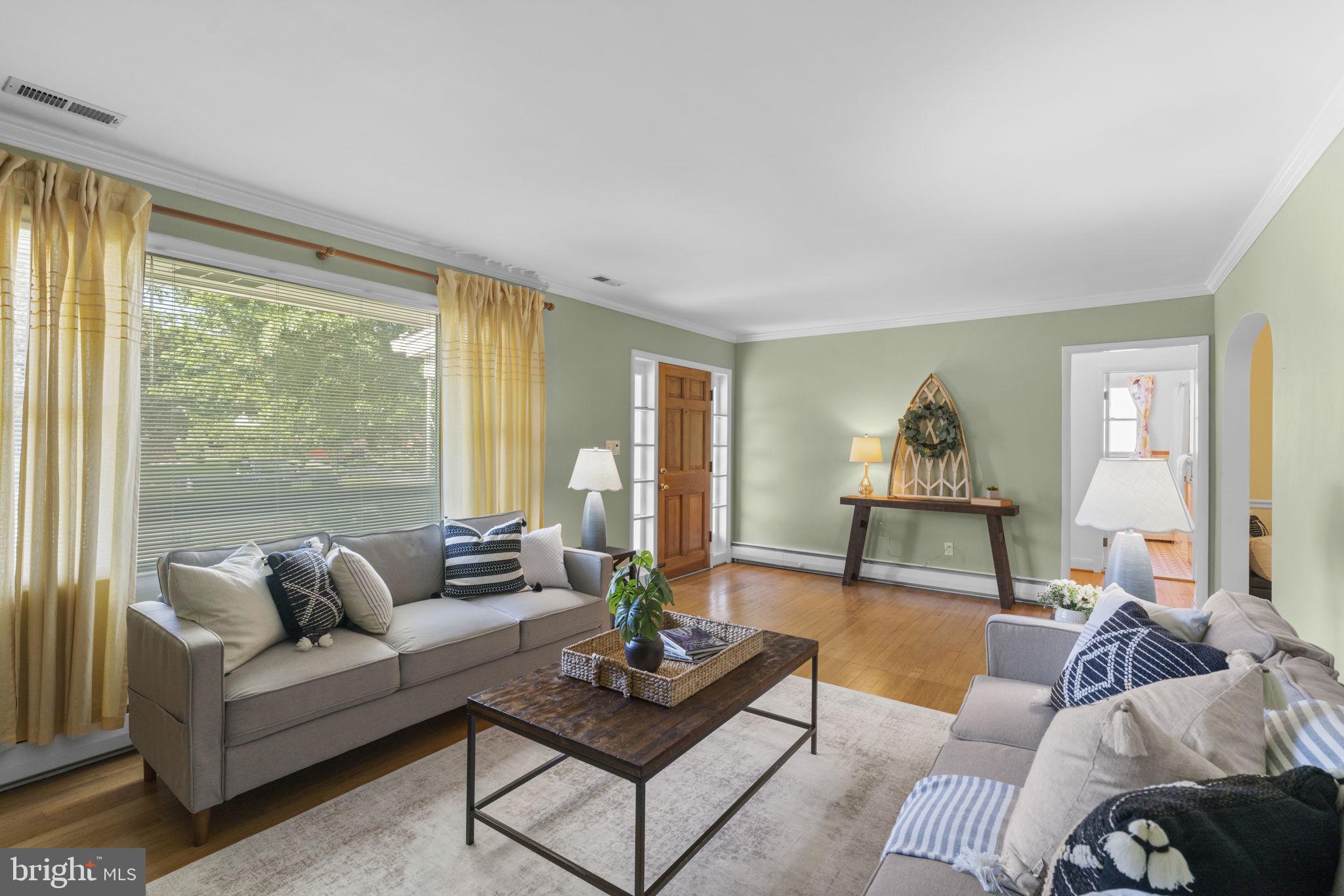 2206 PLEASANT DRIVE