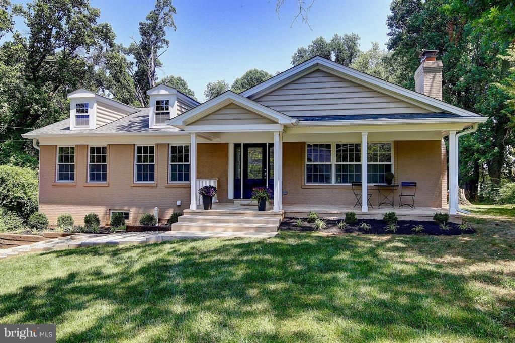 FAIRFAX ACRES - Residential Lease