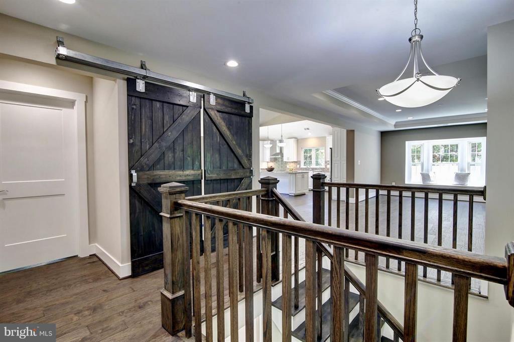 FAIRFAX ACRES - Residential Lease