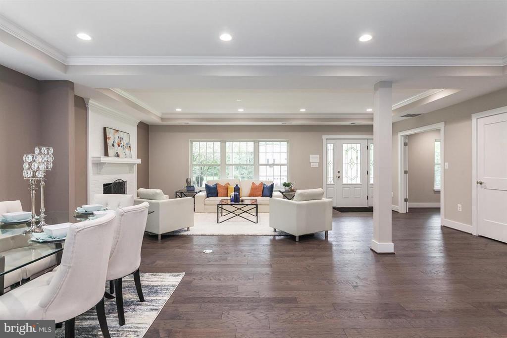 FAIRFAX ACRES - Residential Lease