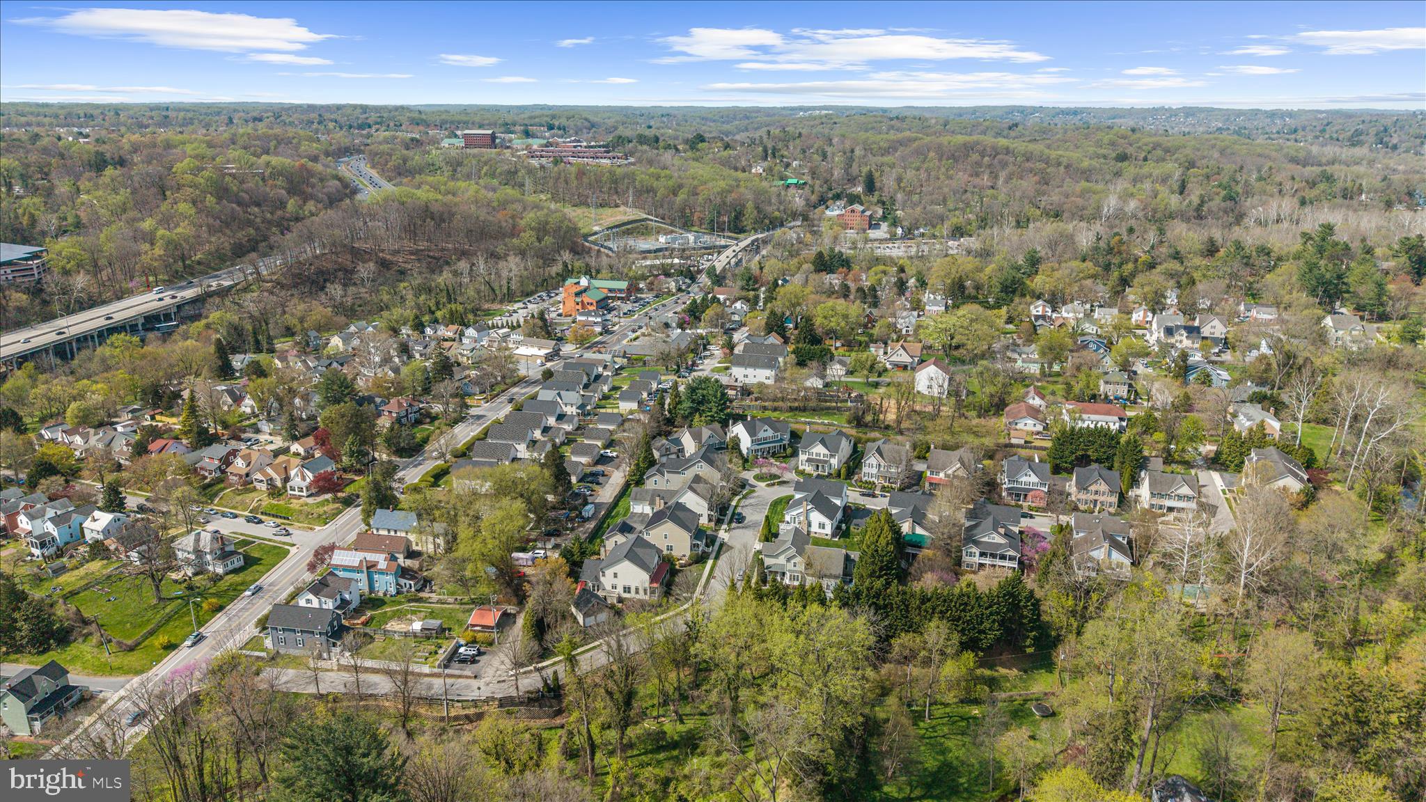 ROLAND PARK - Residential