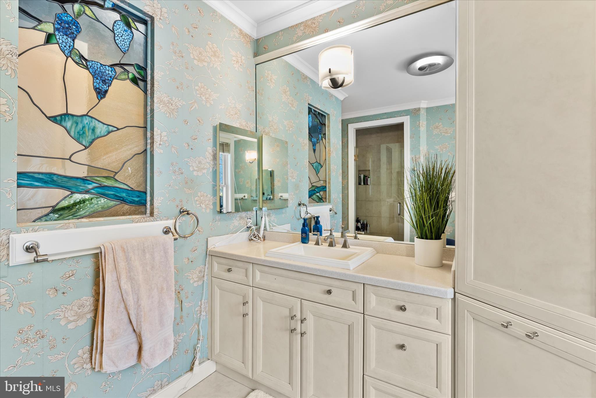 ROLAND PARK - Residential