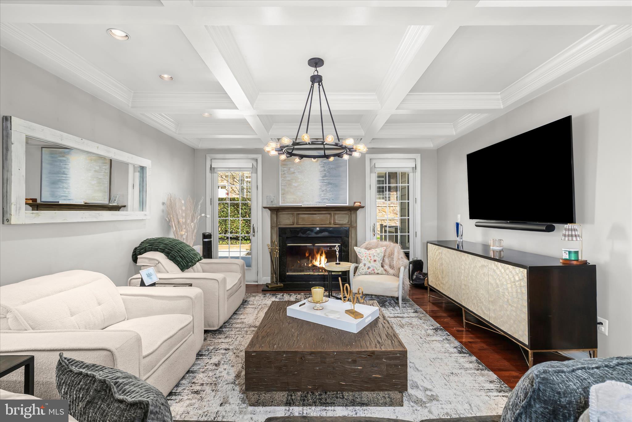 ROLAND PARK - Residential