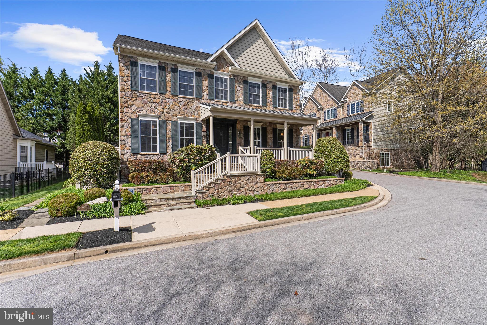 ROLAND PARK - Residential