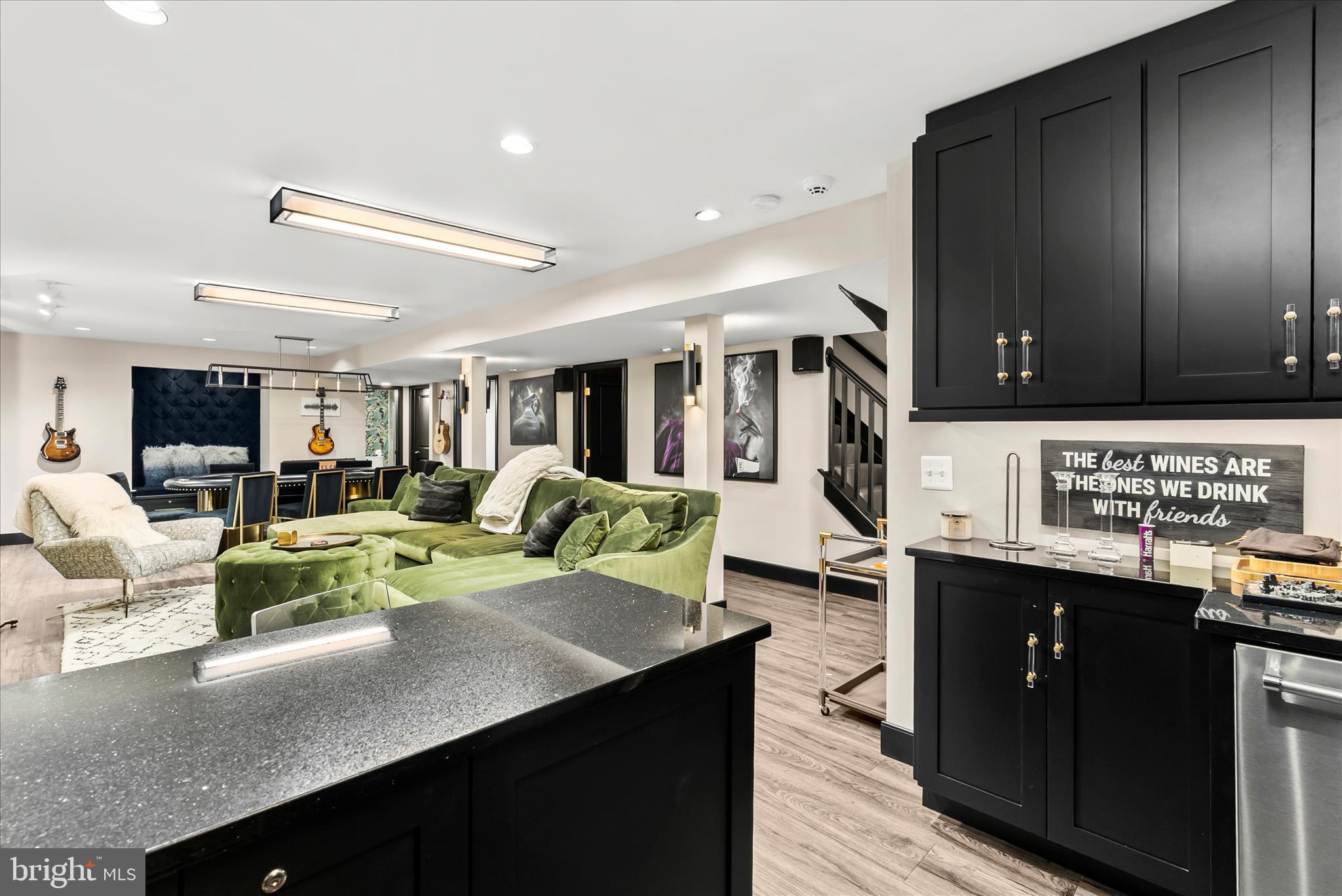 ROLAND PARK - Residential