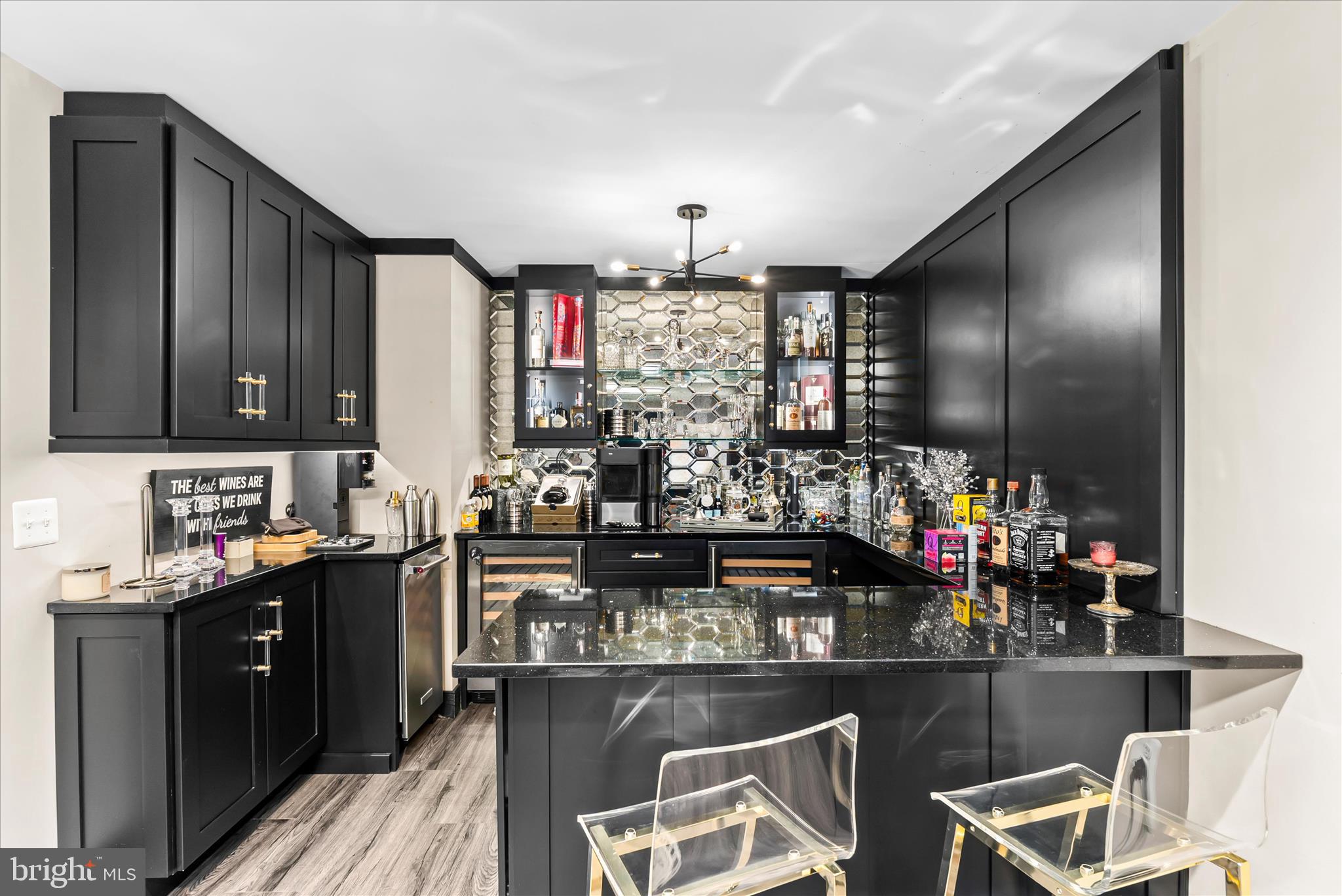 ROLAND PARK - Residential