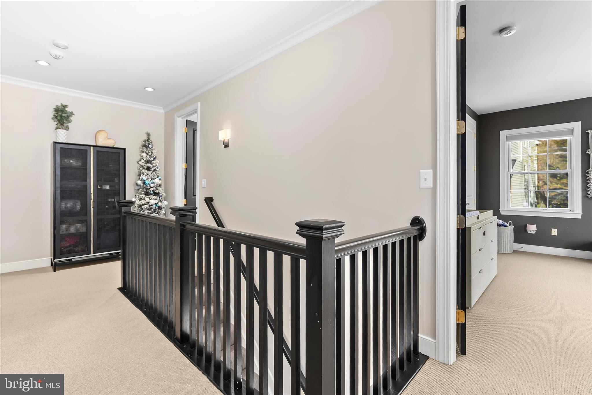 ROLAND PARK - Residential