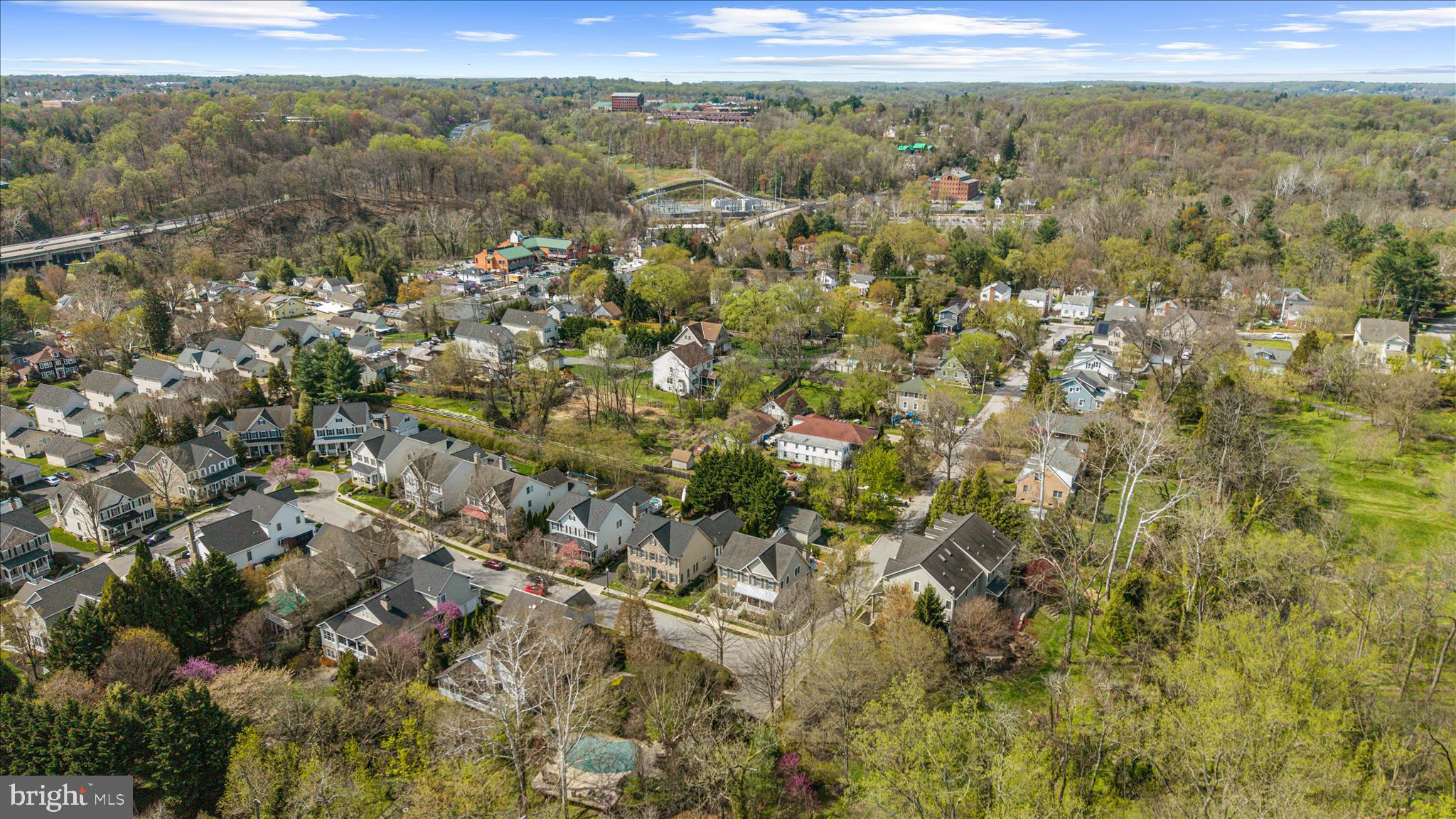 ROLAND PARK - Residential
