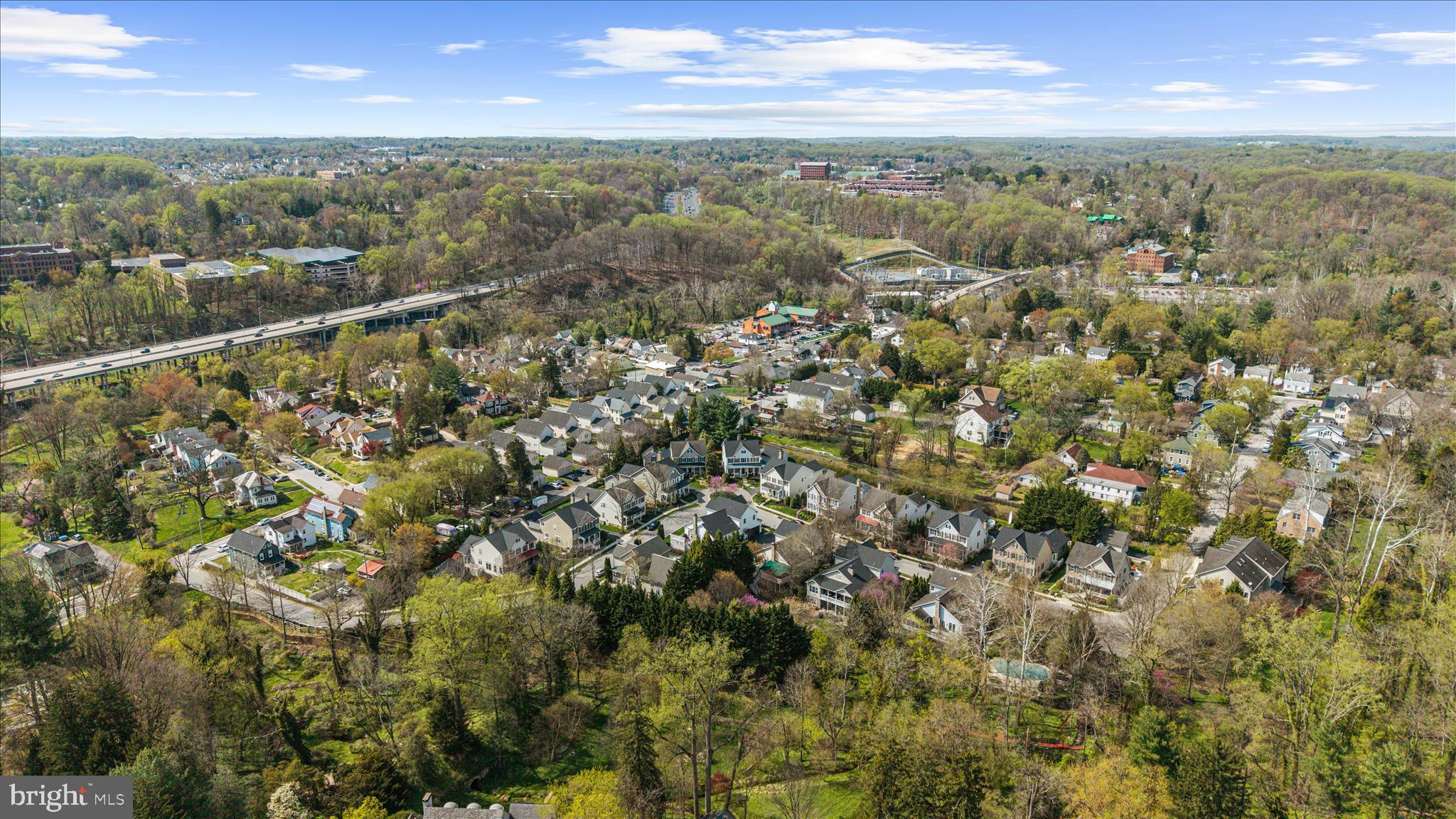 ROLAND PARK - Residential