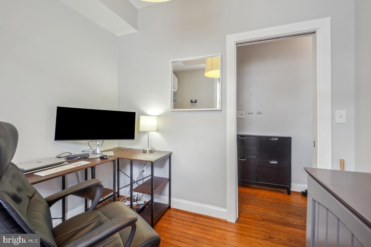 SHAW - Residential Lease