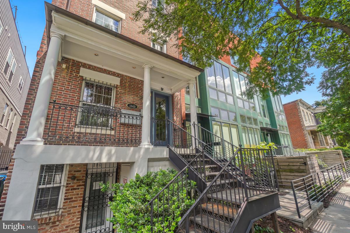 SHAW - Residential Lease