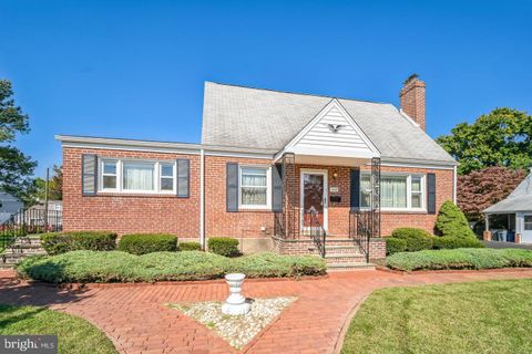 208 2ND AVENUE BROOMALL PA 19008