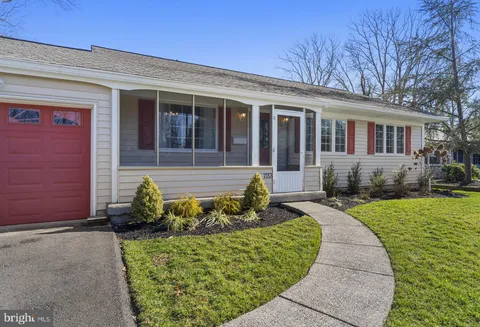 723 Mohawk St, Turnersville, NJ MLS: NJGL2052686