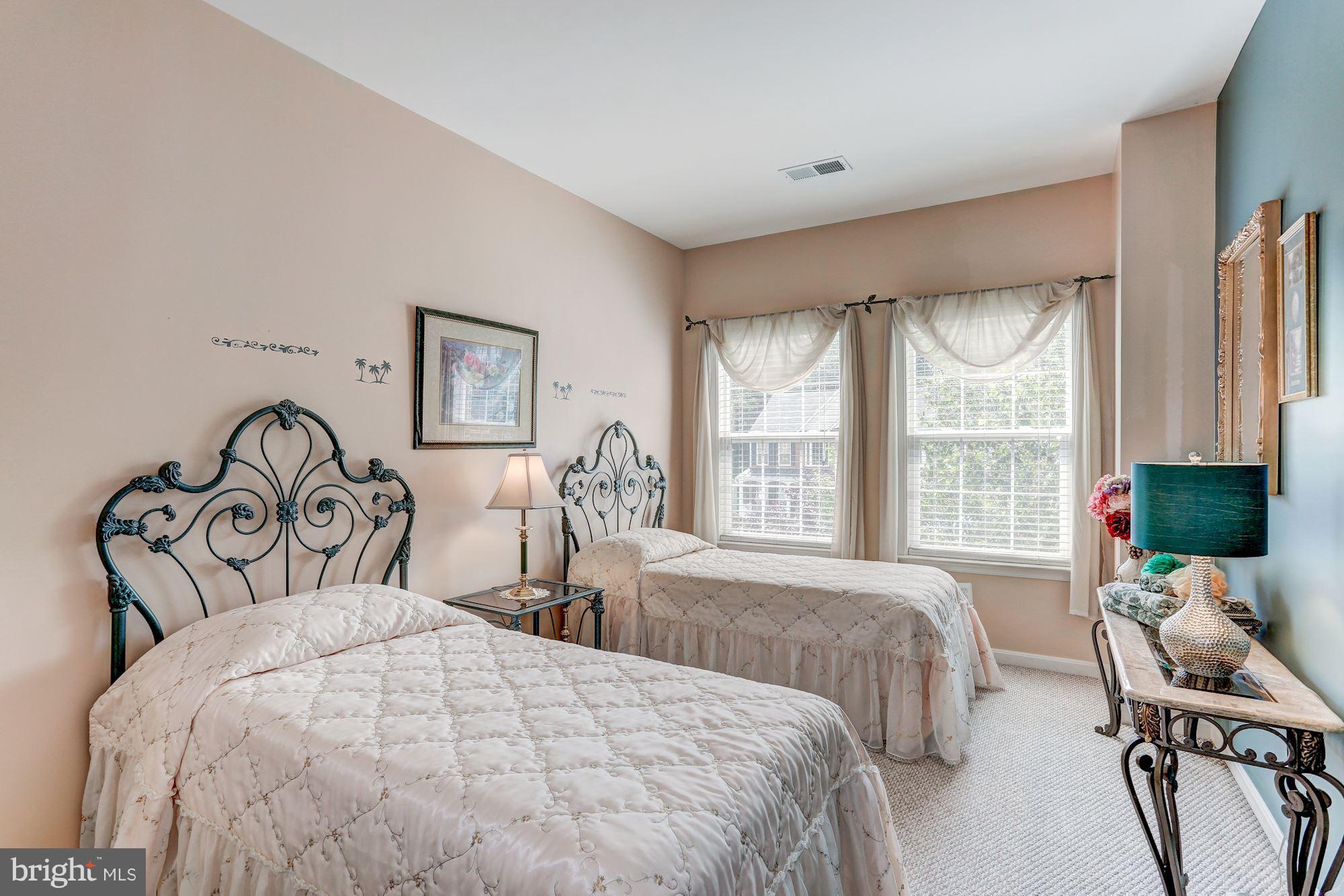 CARDINAL TRACE - Residential