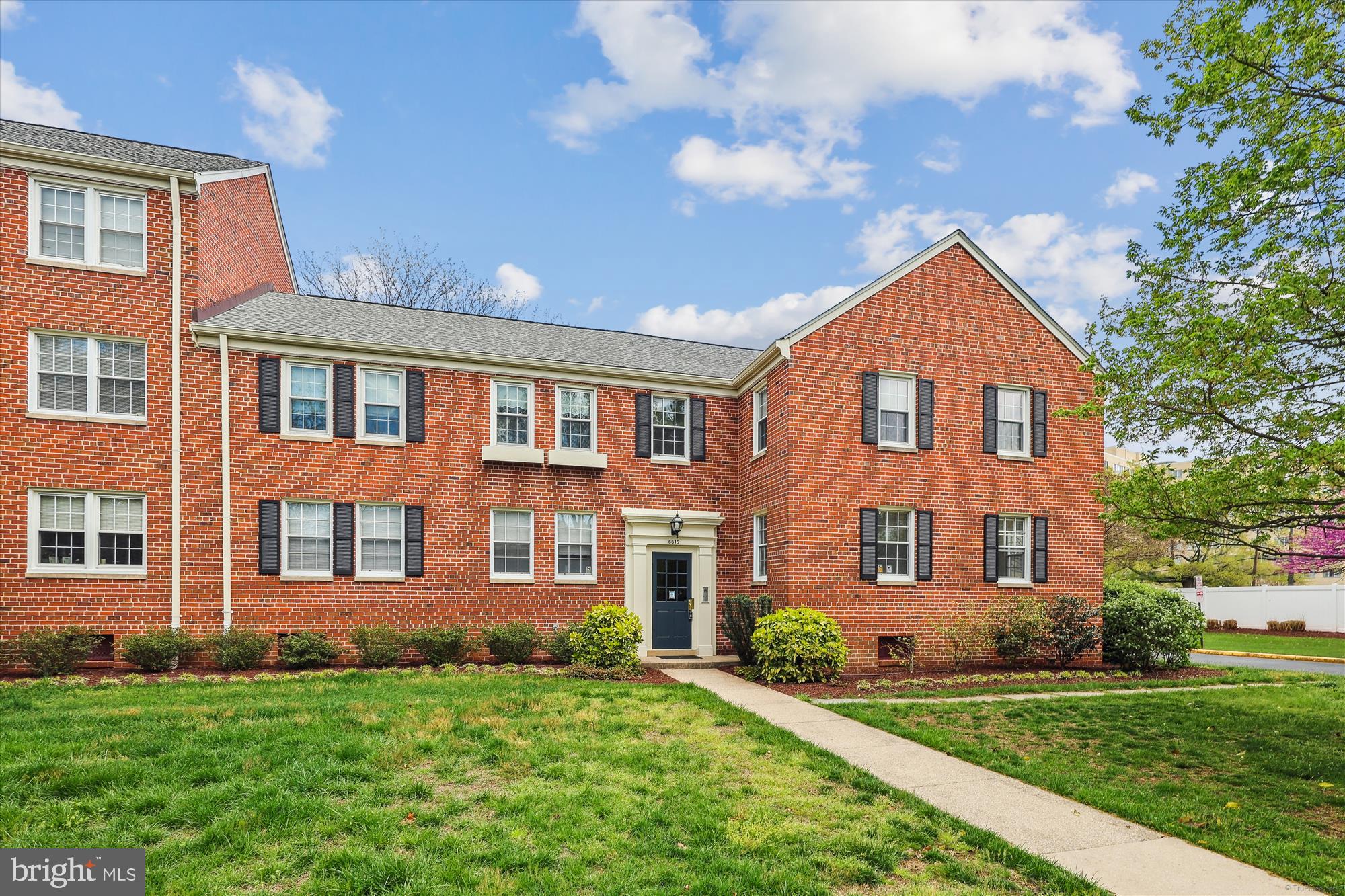 BELLE VIEW CONDOMINIUMS - Residential