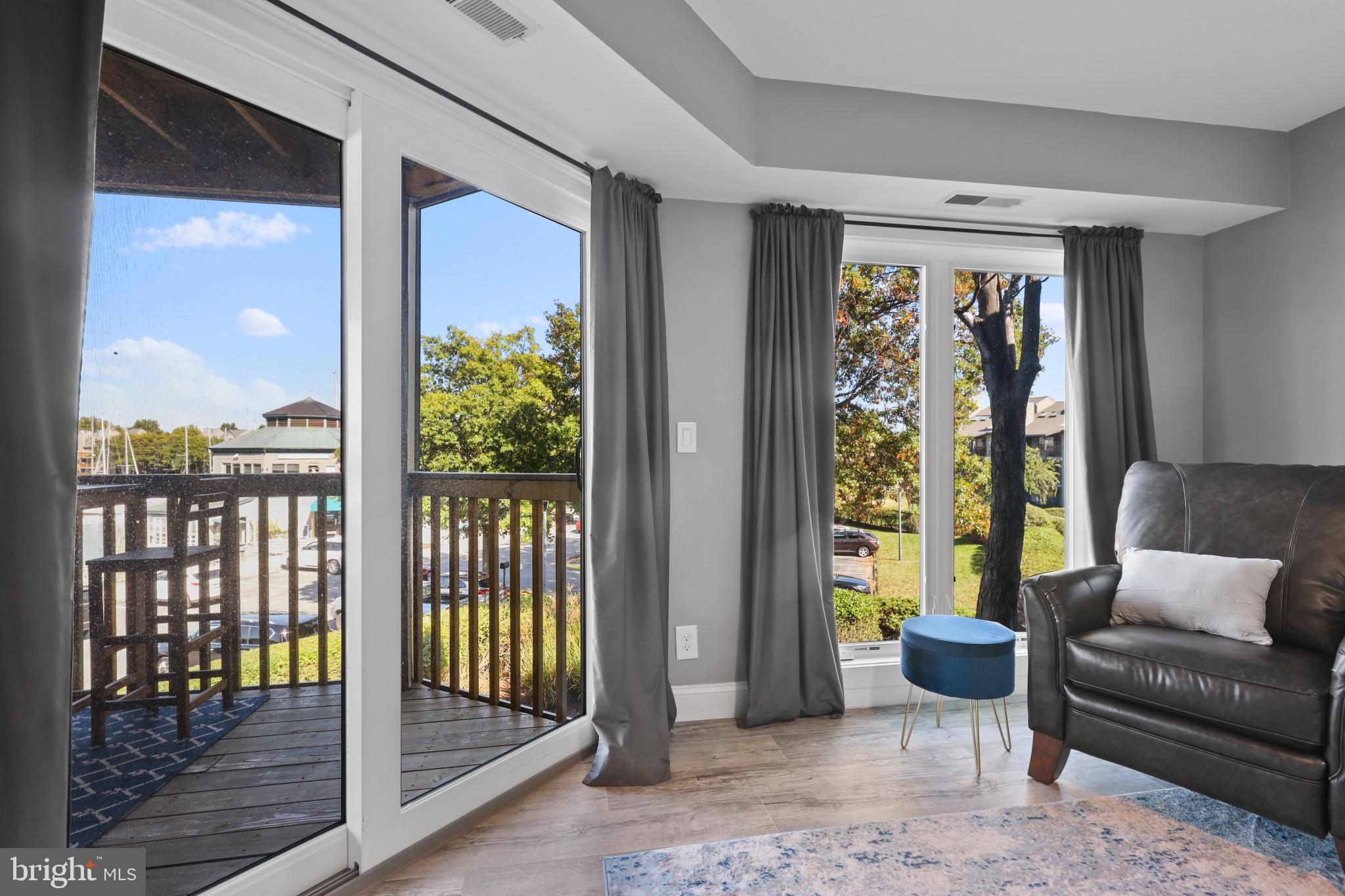 VILLAGE OF CHESAPEAKE HARBOUR - Residential