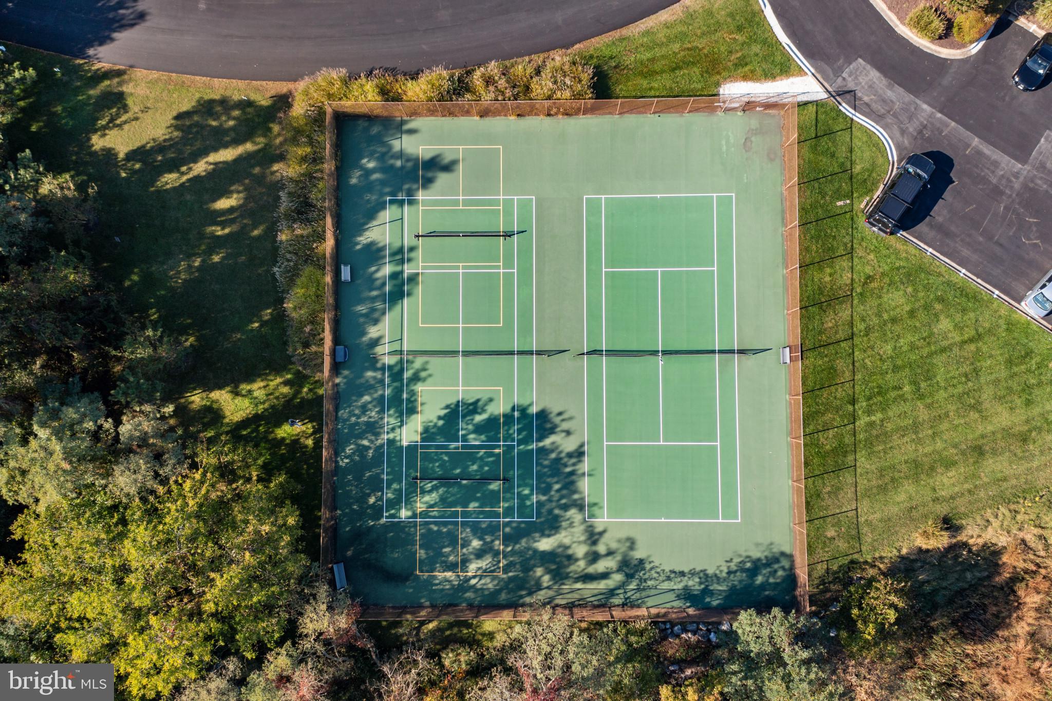 VILLAGE OF CHESAPEAKE HARBOUR - Residential