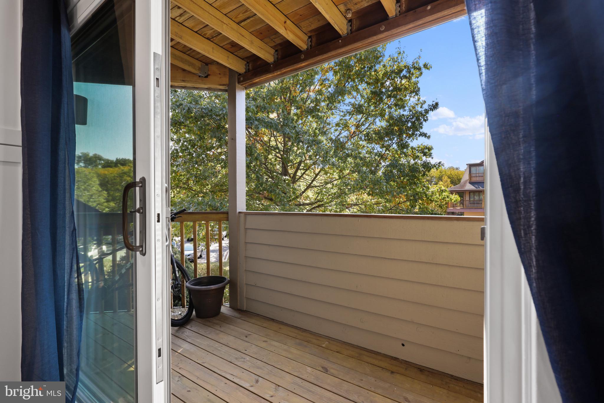 VILLAGE OF CHESAPEAKE HARBOUR - Residential