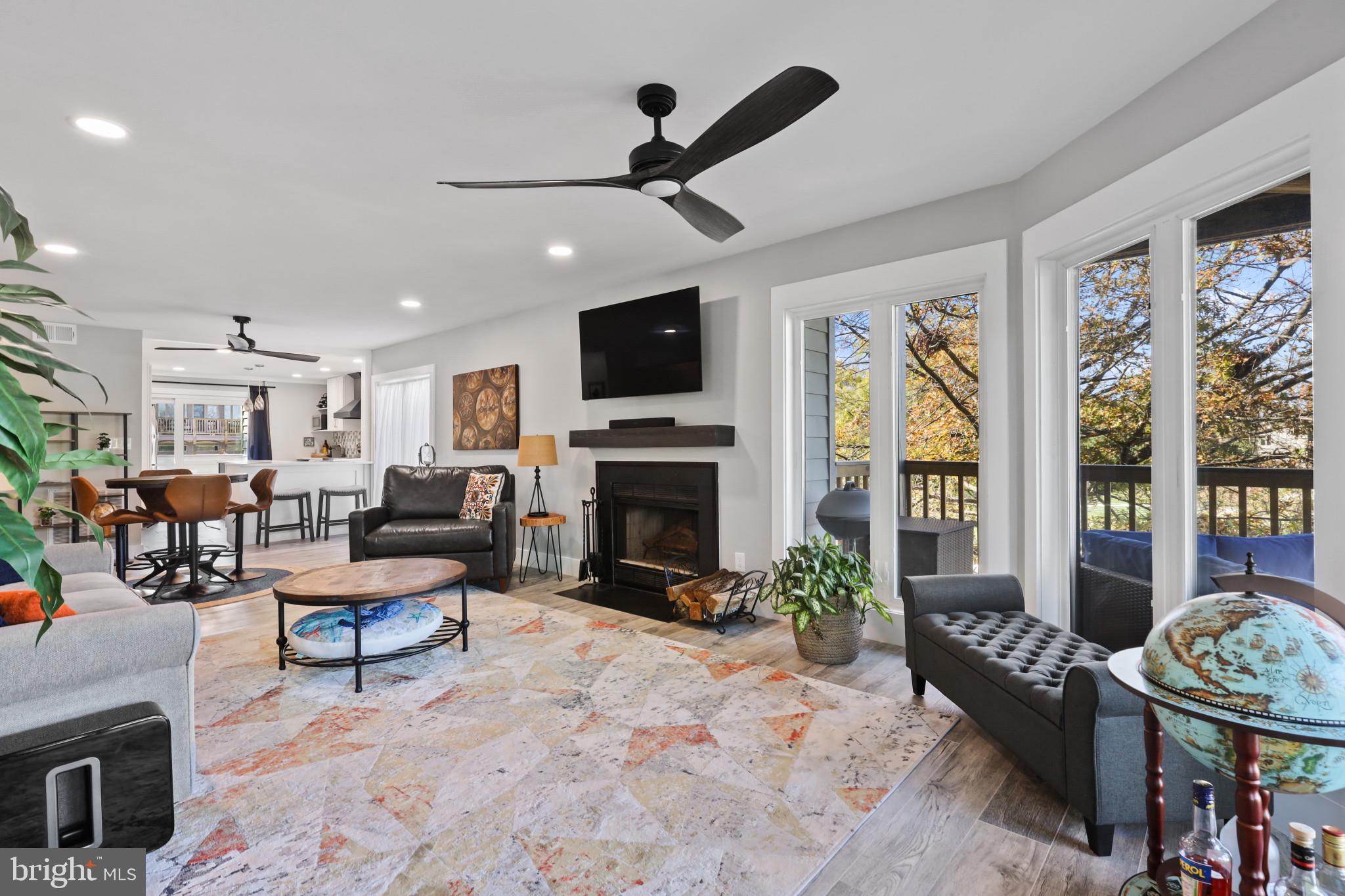 VILLAGE OF CHESAPEAKE HARBOUR - Residential