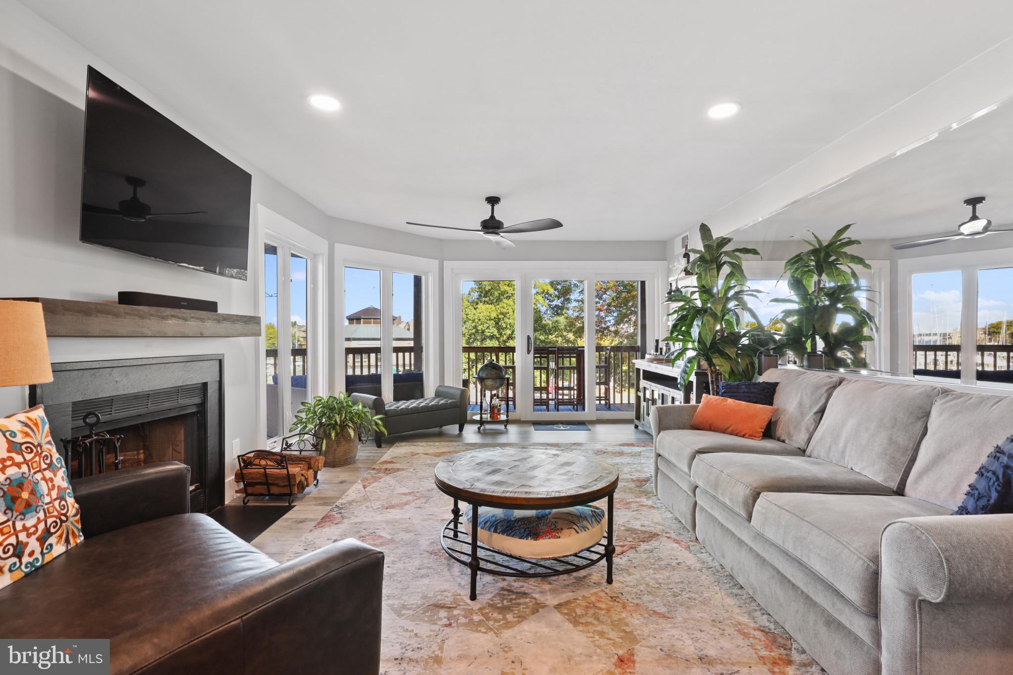 VILLAGE OF CHESAPEAKE HARBOUR - Residential